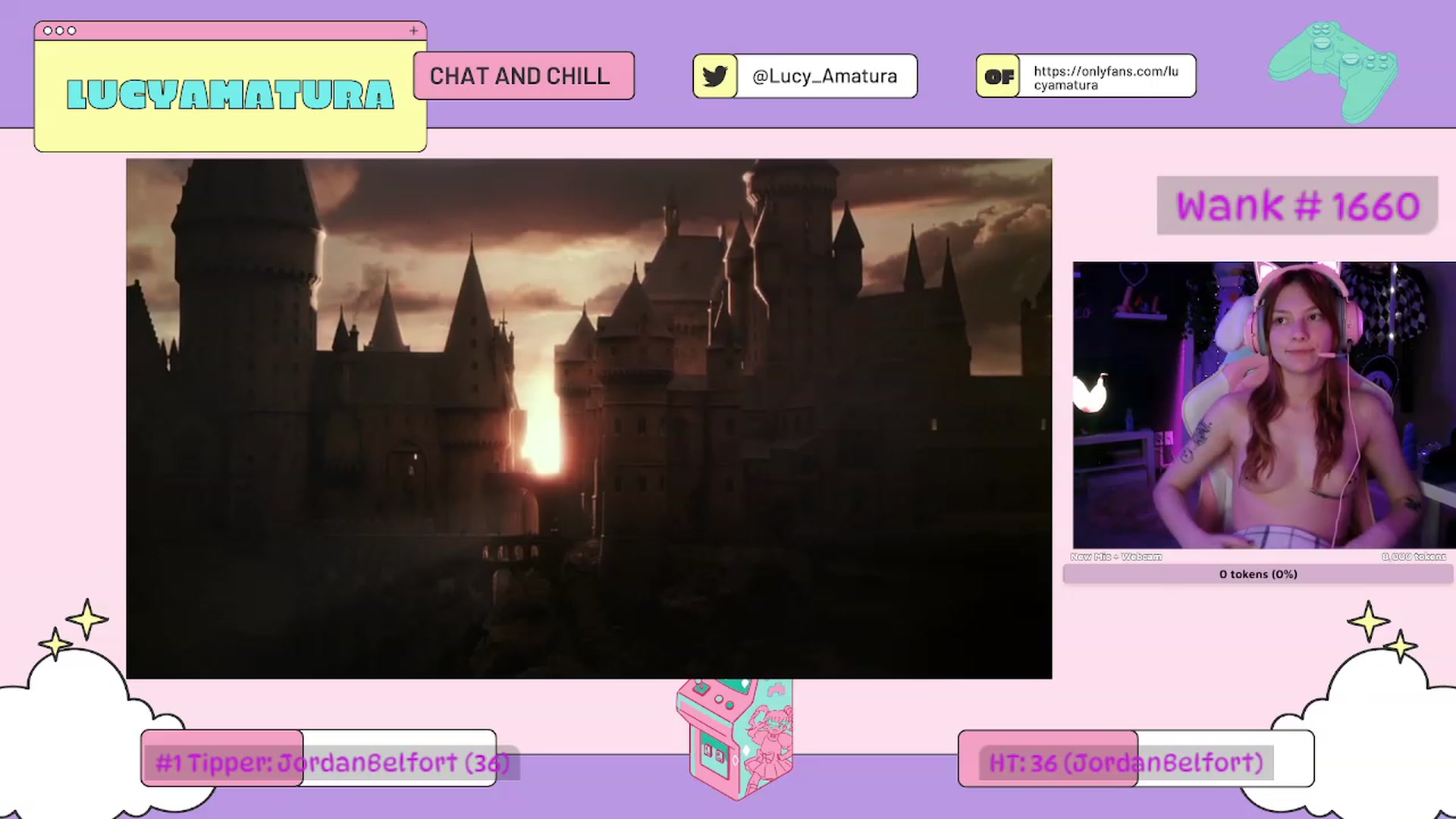 Gallery image thumbnail from LucyAmatura's myfreecams stream on, 11/19/2022, 10:01 image 16 of 20