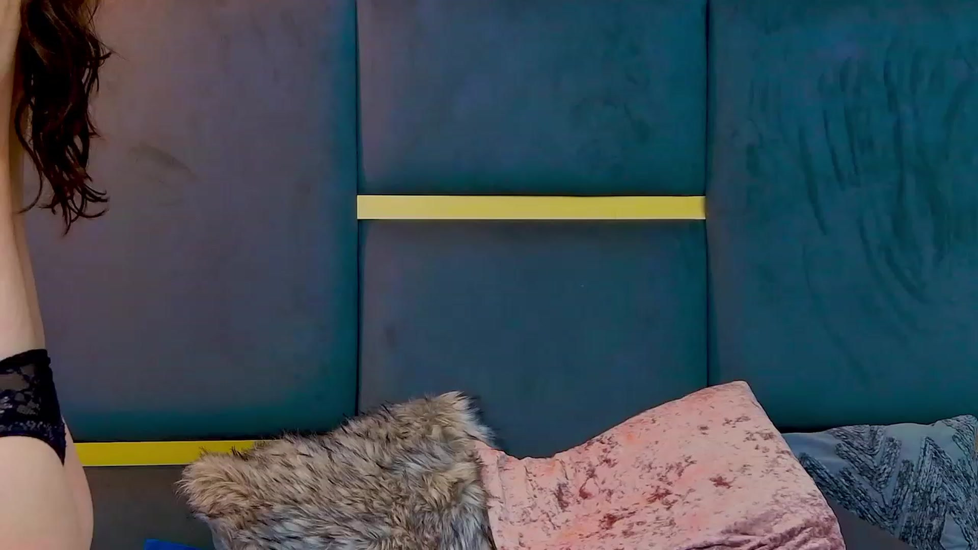 Gallery image thumbnail from LucyBlakes's myfreecams stream on, 04/18/2023, 14:07 image 11 of 20