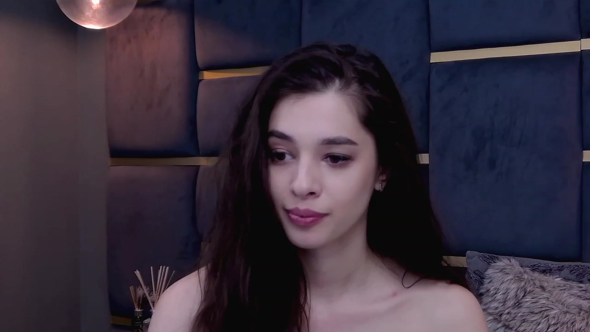 Gallery image thumbnail from LucyBlakes's myfreecams stream on, 06/09/2023, 10:39 image 17 of 20