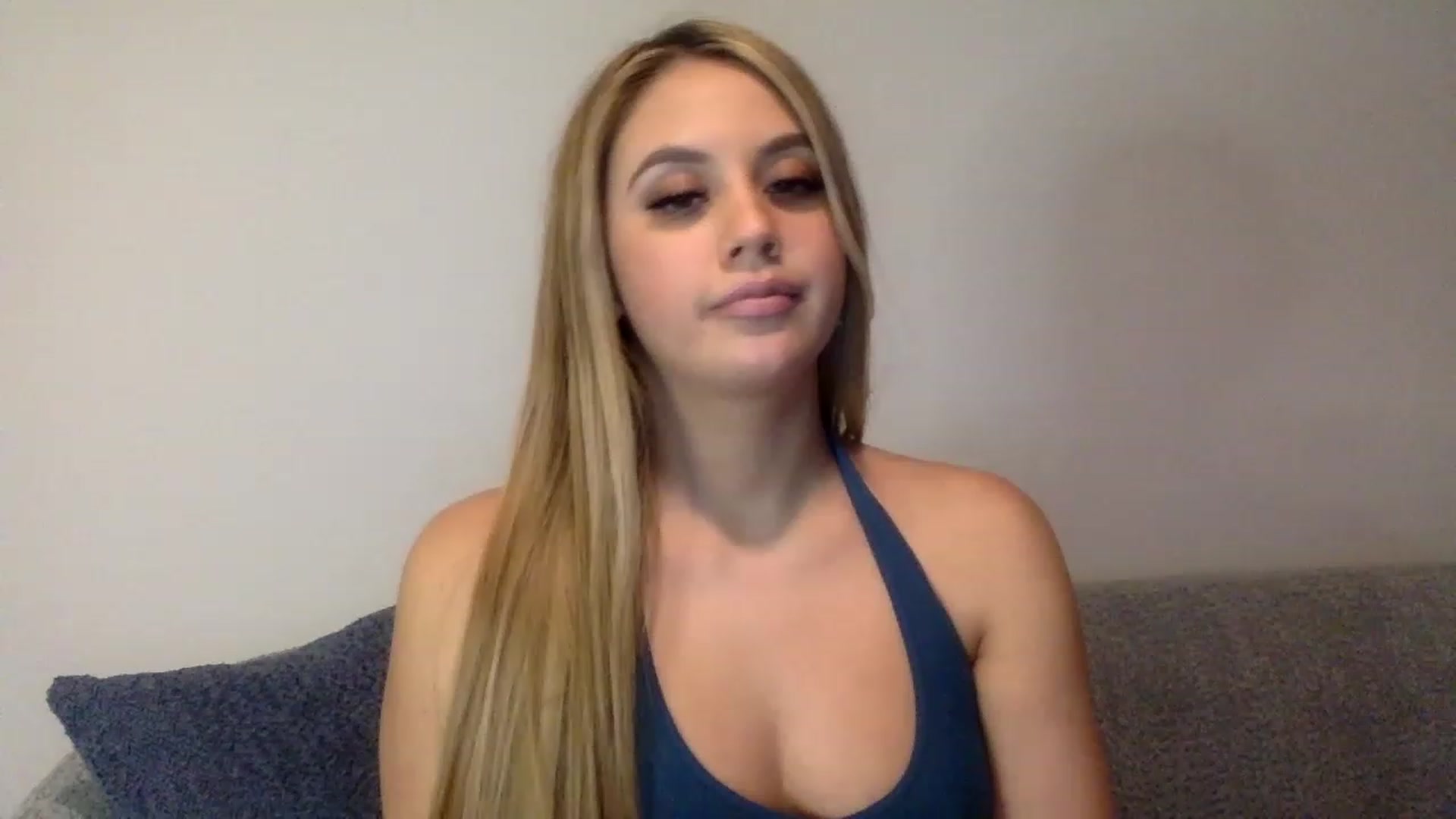 Gallery image thumbnail from LucyDoll_'s myfreecams stream on, 08/22/2023, 06:36 image 7 of 20