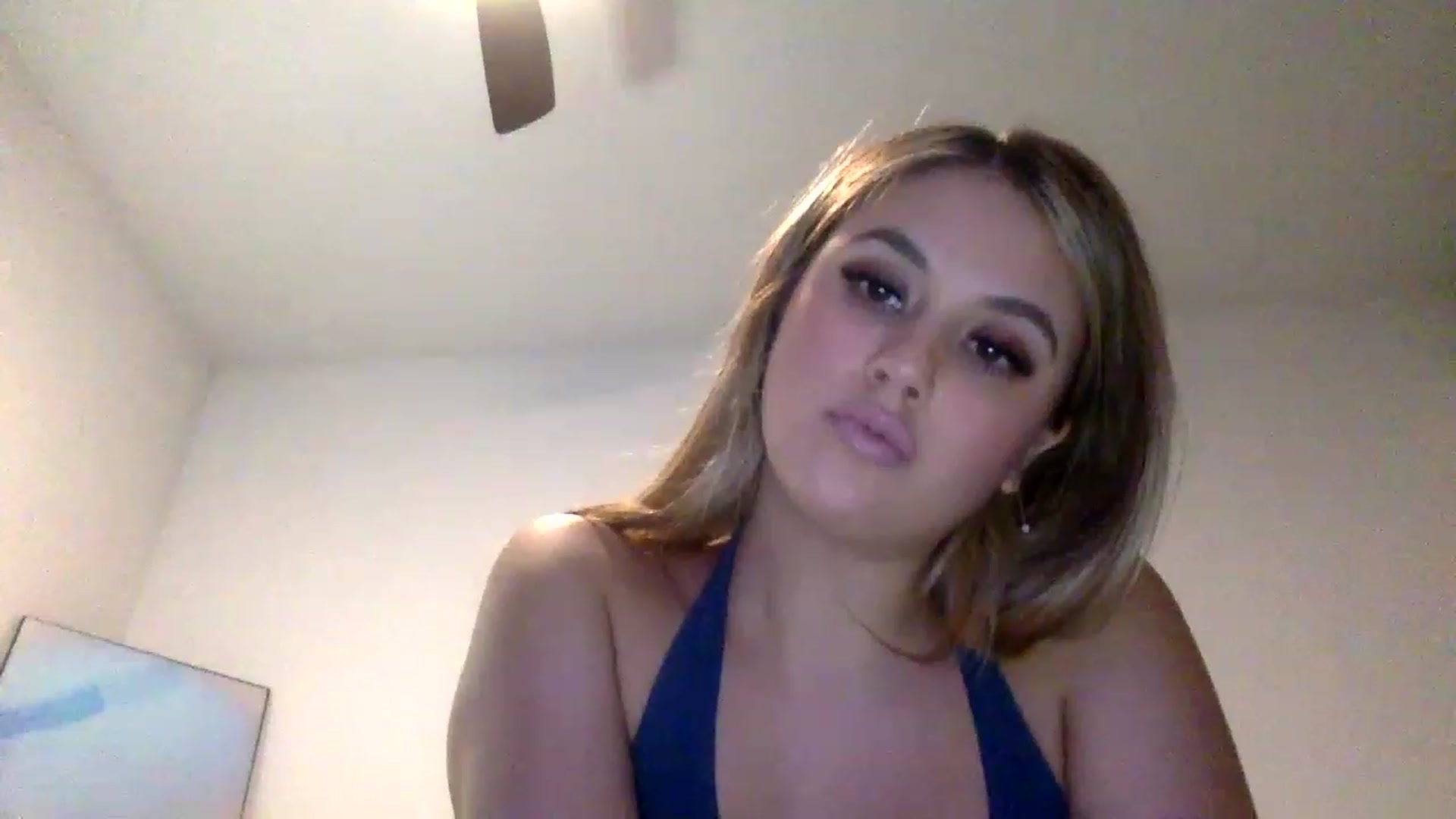 Gallery image thumbnail from LucyDoll_'s myfreecams stream on, 08/22/2023, 06:36 image 2 of 20