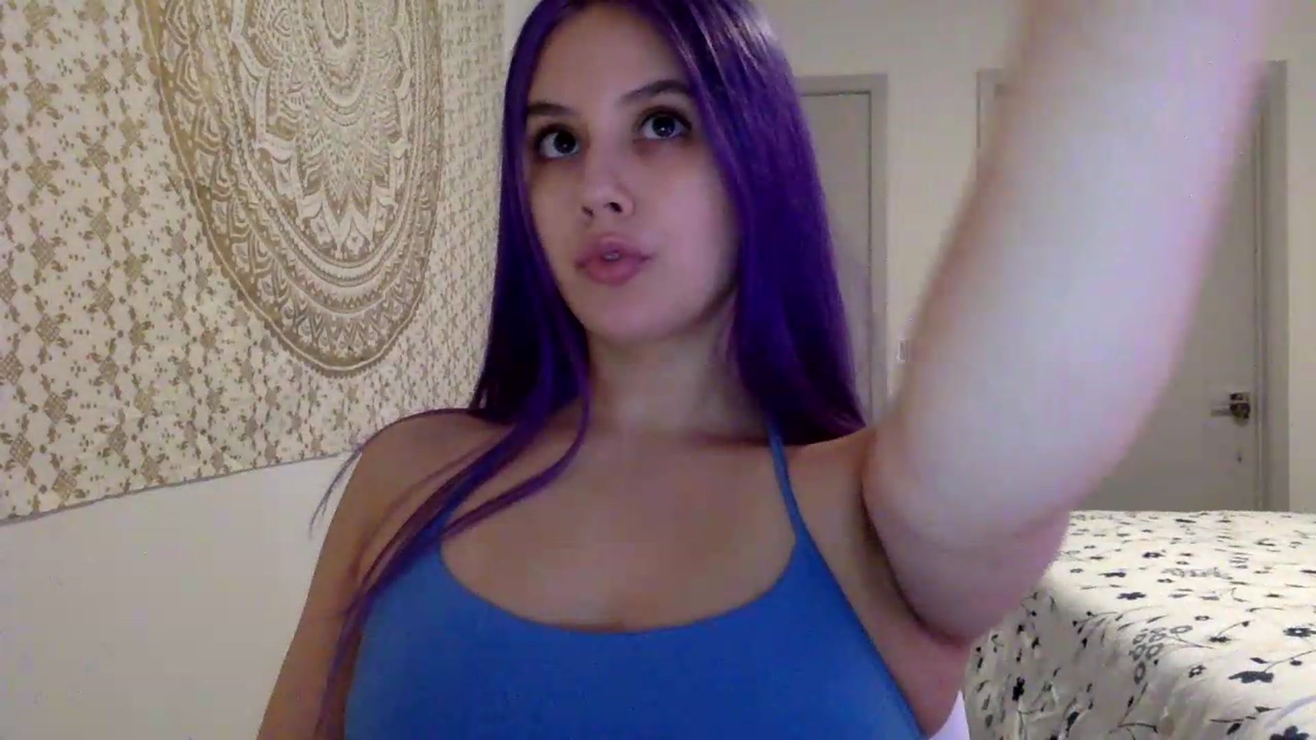 Gallery image thumbnail from LucyDoll_'s myfreecams stream on, 07/21/2026, 06:48 image 9 of 20