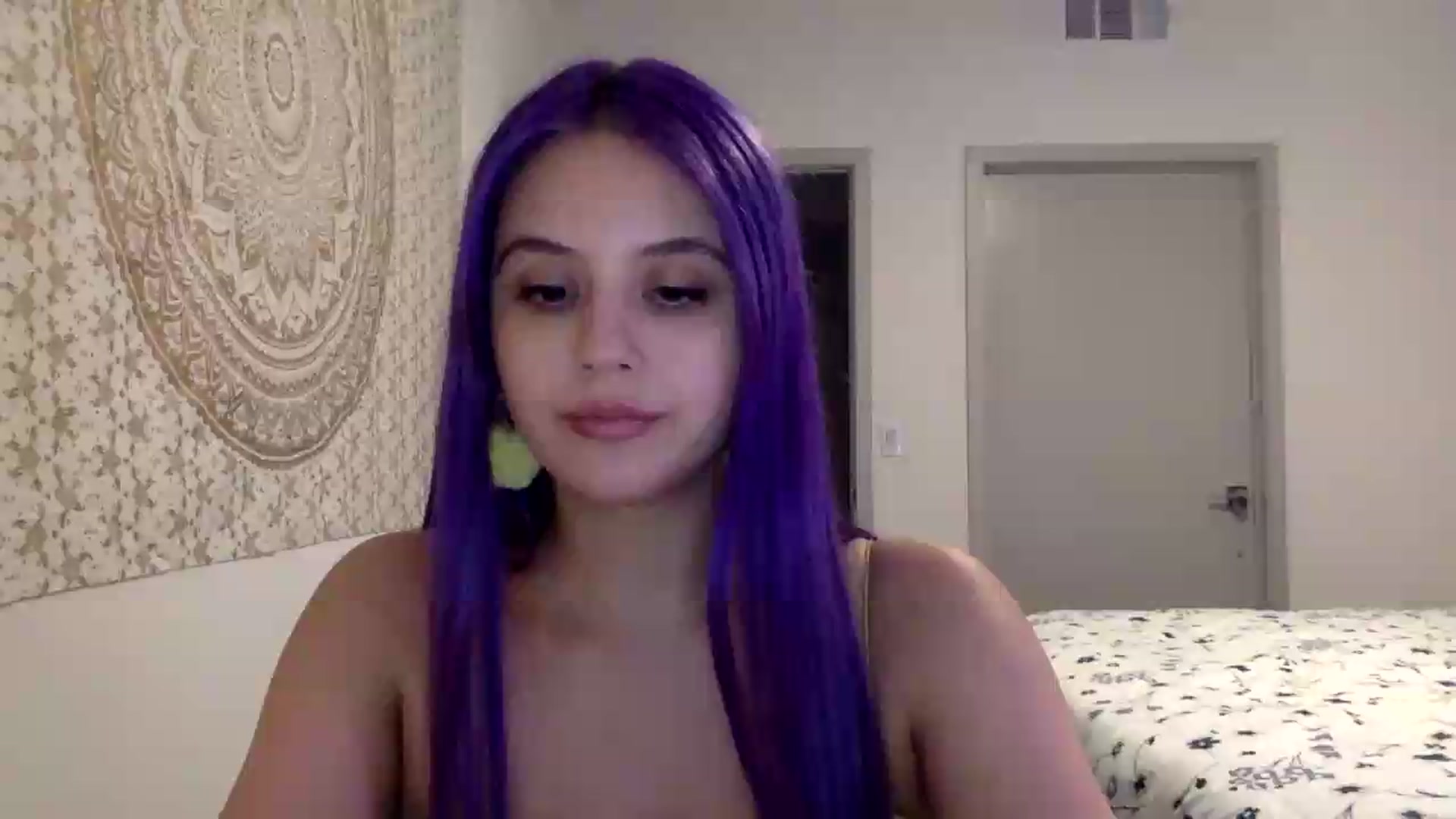 Gallery image thumbnail from LucyDoll_'s myfreecams stream on, 07/21/2026, 12:50 image 1 of 20