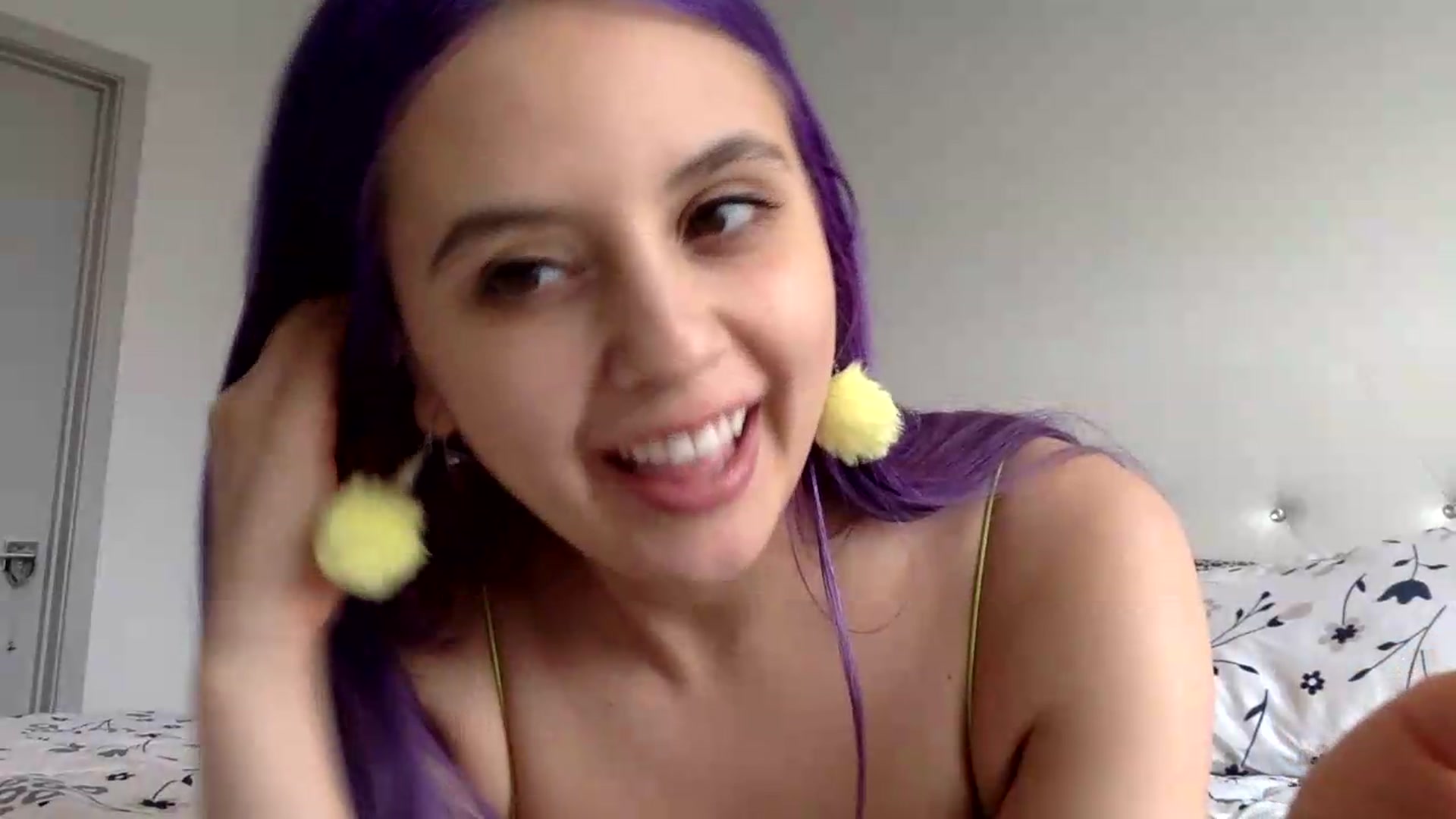 Gallery image thumbnail from LucyDoll_'s myfreecams stream on, 07/21/2026, 14:53 image 11 of 20