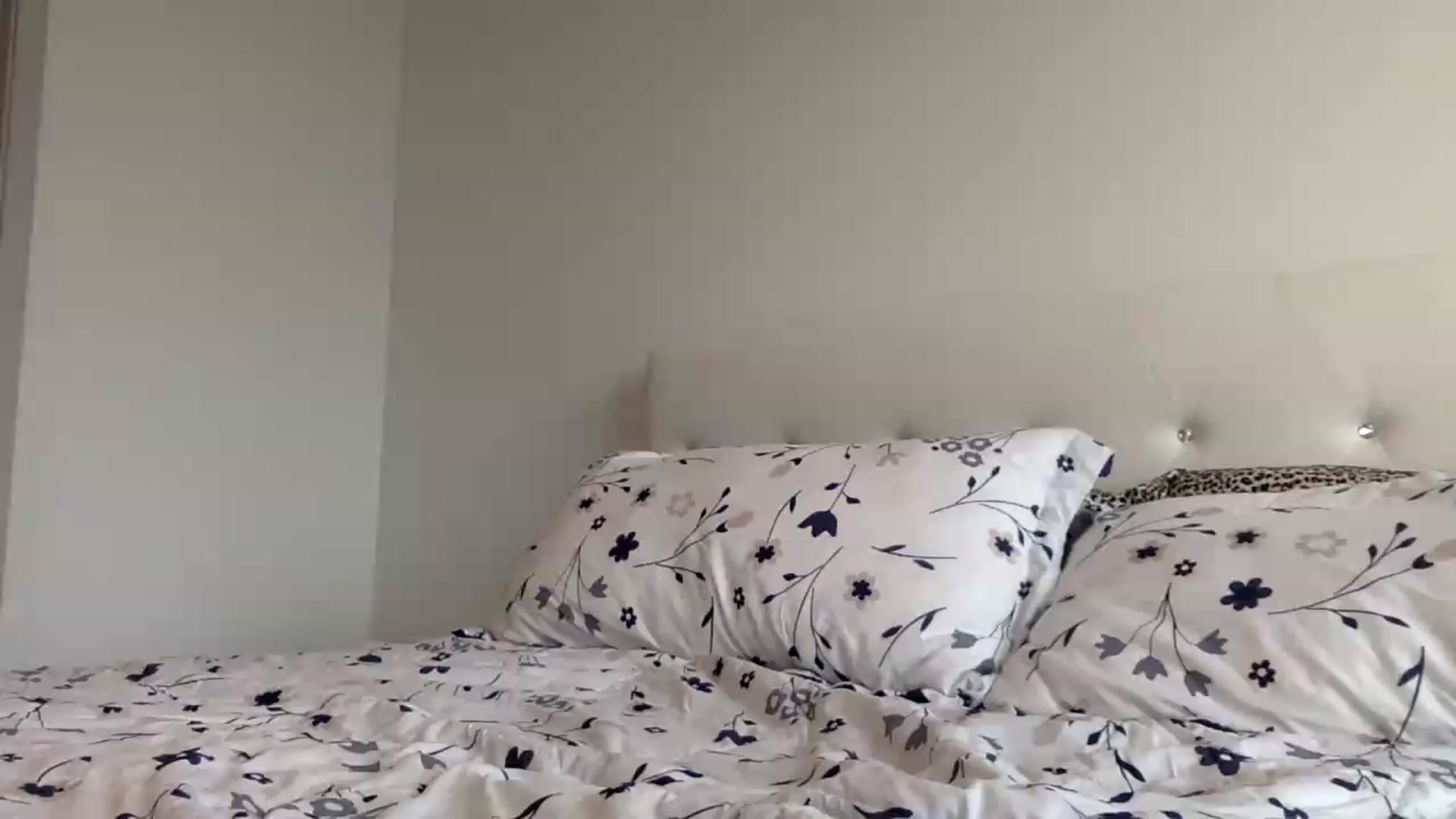 Gallery image thumbnail from LucyDoll_'s myfreecams stream on, 07/21/2026, 14:53 image 1 of 20