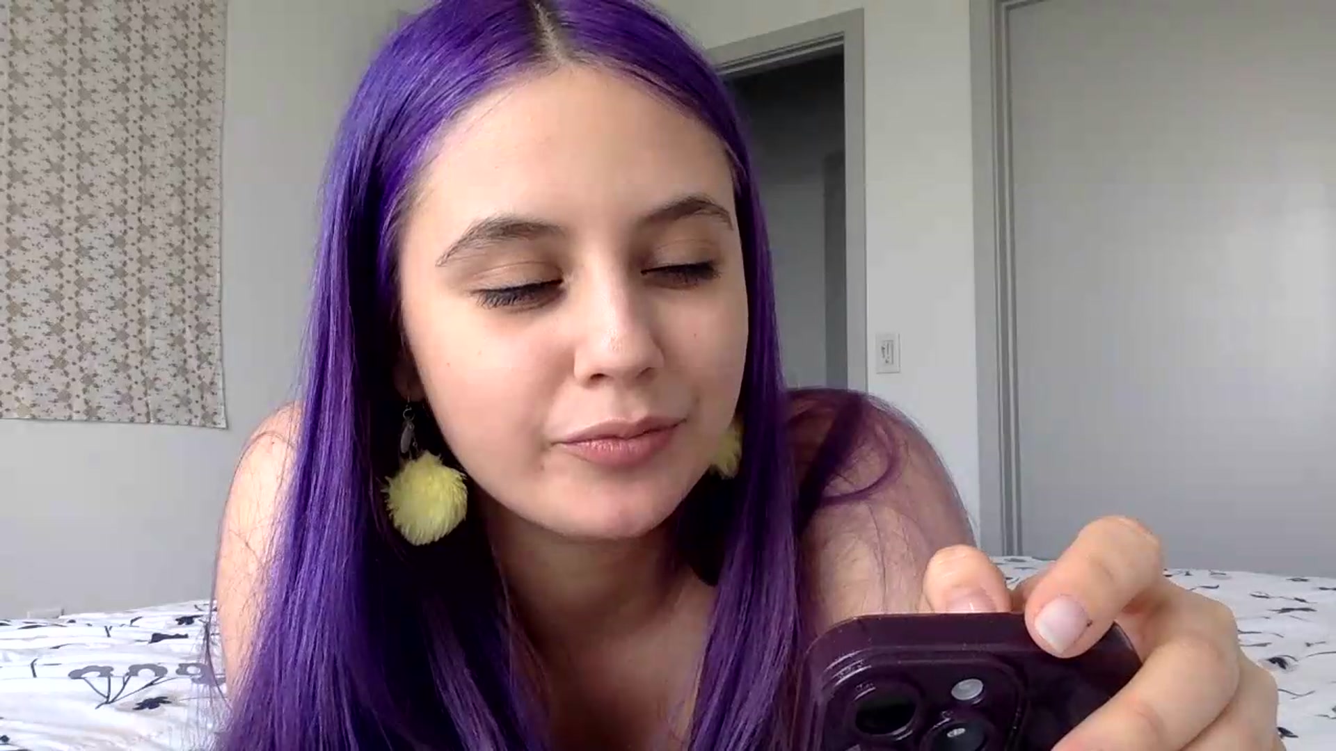 Gallery image thumbnail from LucyDoll_'s myfreecams stream on, 07/21/2026, 16:18 image 13 of 20