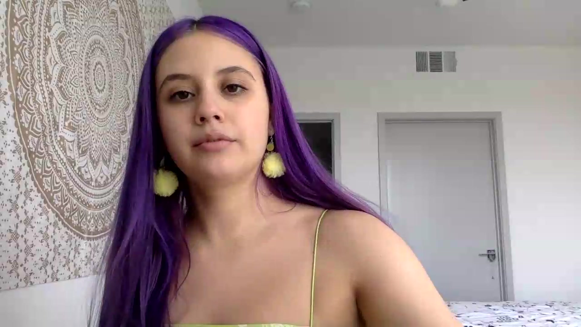 Gallery image thumbnail from LucyDoll_'s myfreecams stream on, 07/21/2026, 16:18 image 15 of 20