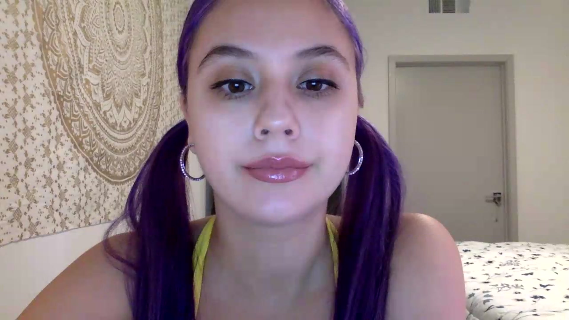 Gallery image thumbnail from LucyDoll_'s myfreecams stream on, 07/23/2026, 11:09 image 3 of 20