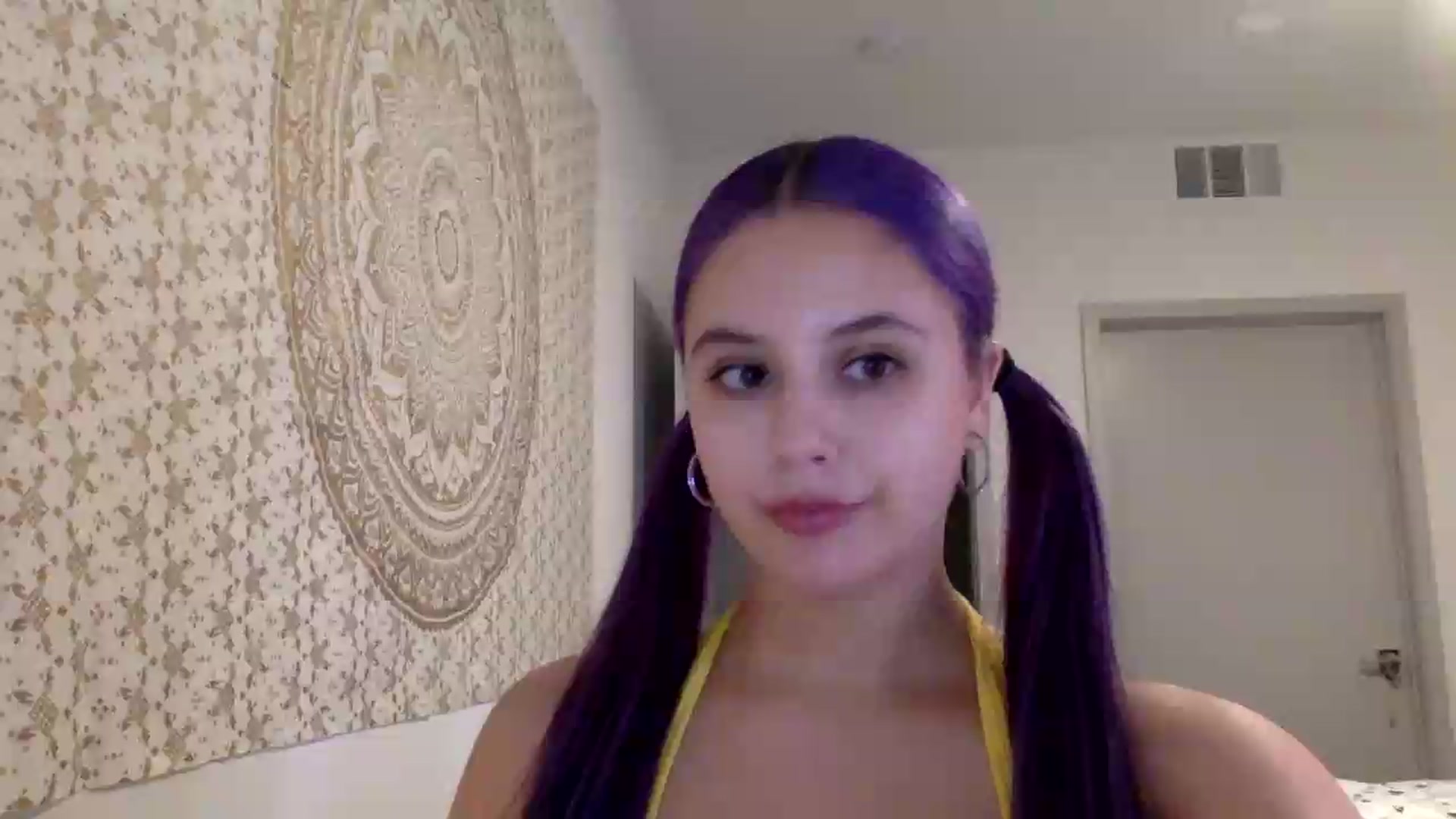Gallery image thumbnail from LucyDoll_'s myfreecams stream on, 07/23/2026, 11:55 image 1 of 20