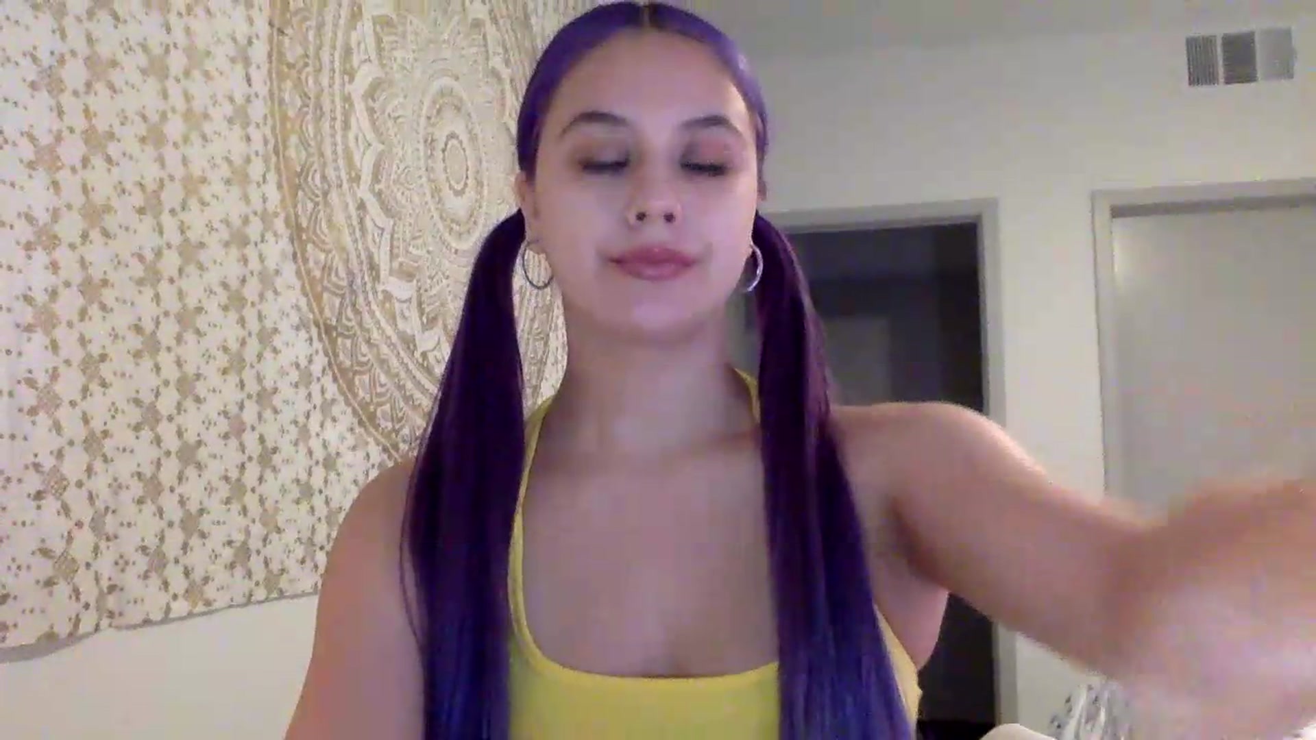 Gallery image thumbnail from LucyDoll_'s myfreecams stream on, 07/23/2026, 11:55 image 16 of 20