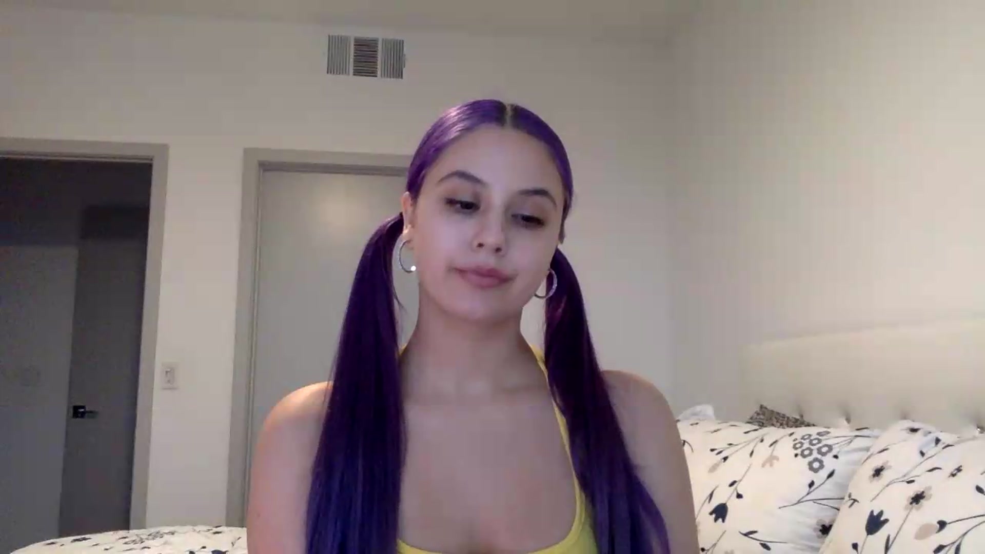 Gallery image thumbnail from LucyDoll_'s myfreecams stream on, 07/23/2026, 13:47 image 7 of 20
