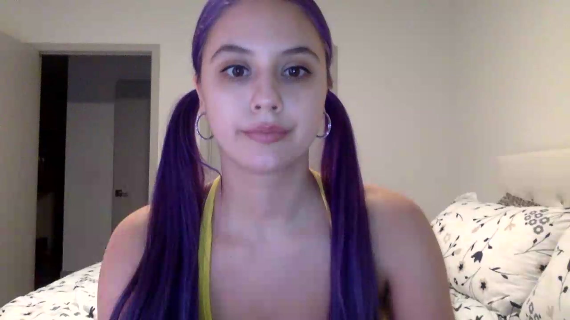 Gallery image thumbnail from LucyDoll_'s myfreecams stream on, 07/23/2026, 13:47 image 3 of 20
