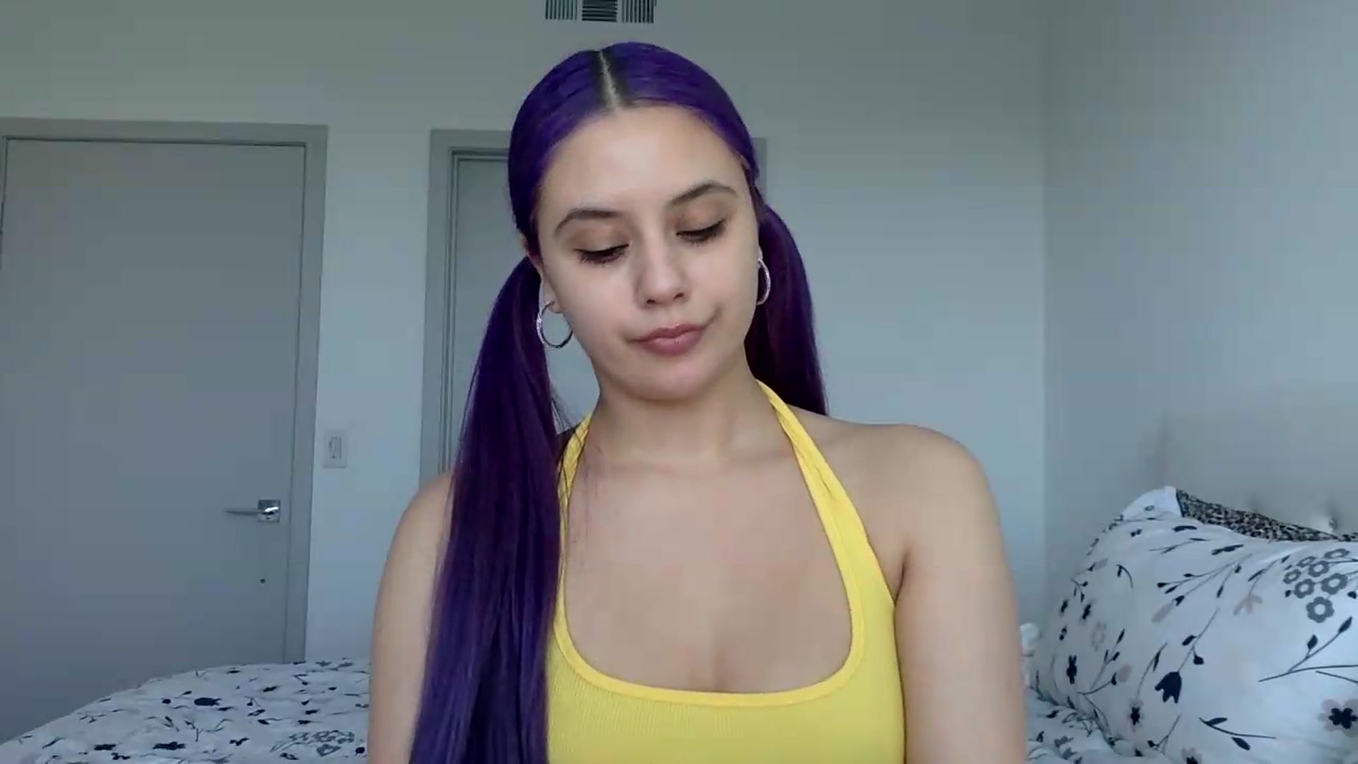 Gallery image thumbnail from LucyDoll_'s myfreecams stream on, 07/23/2026, 14:30 image 16 of 20