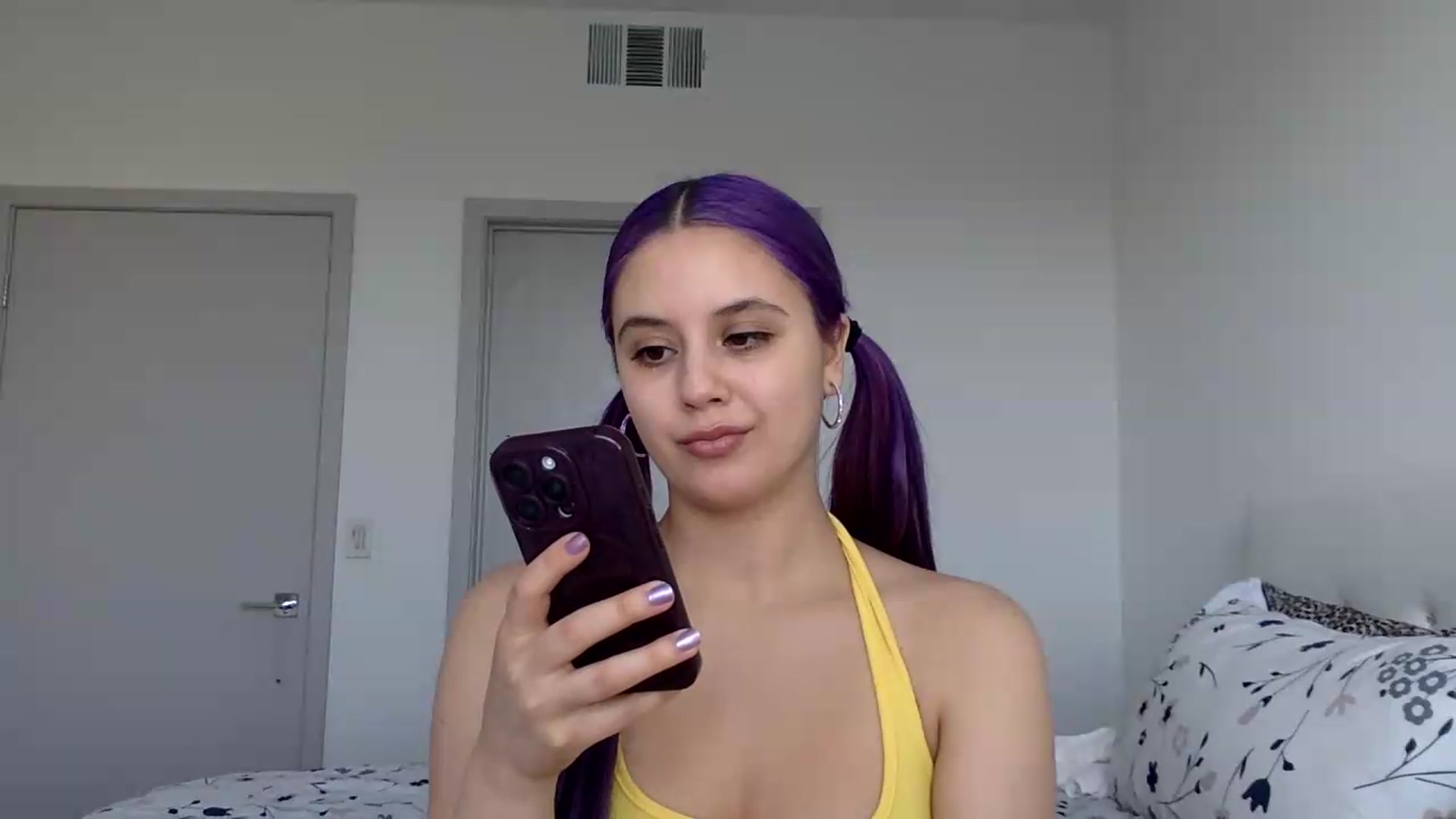 Gallery image thumbnail from LucyDoll_'s myfreecams stream on, 07/23/2026, 14:30 image 13 of 20