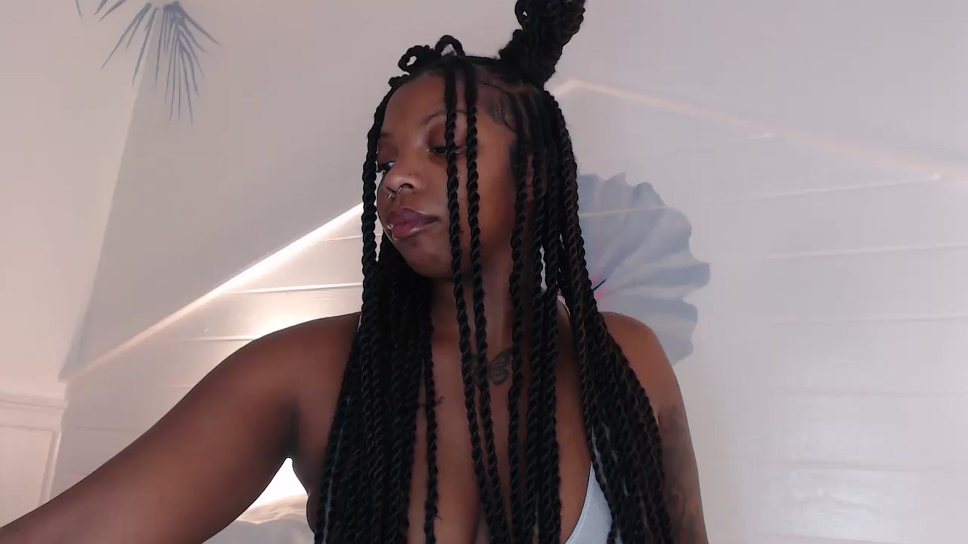 Gallery image thumbnail from LucyHazeBby's myfreecams stream on, 10/17/2025, 15:57 image 5 of 20