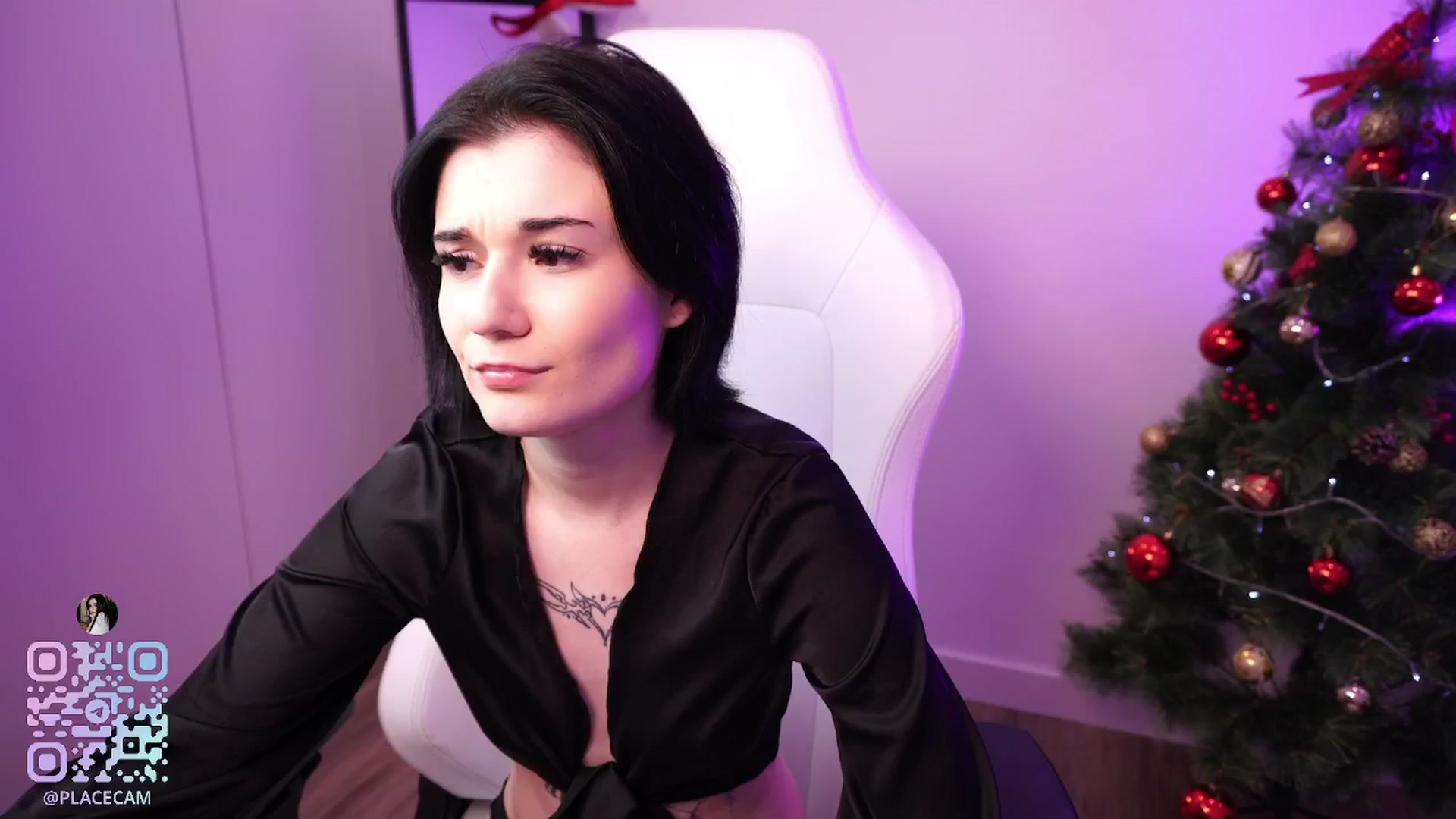 Gallery image thumbnail from LucyKitty18's myfreecams stream on, 12/28/2025, 20:00 image 4 of 20