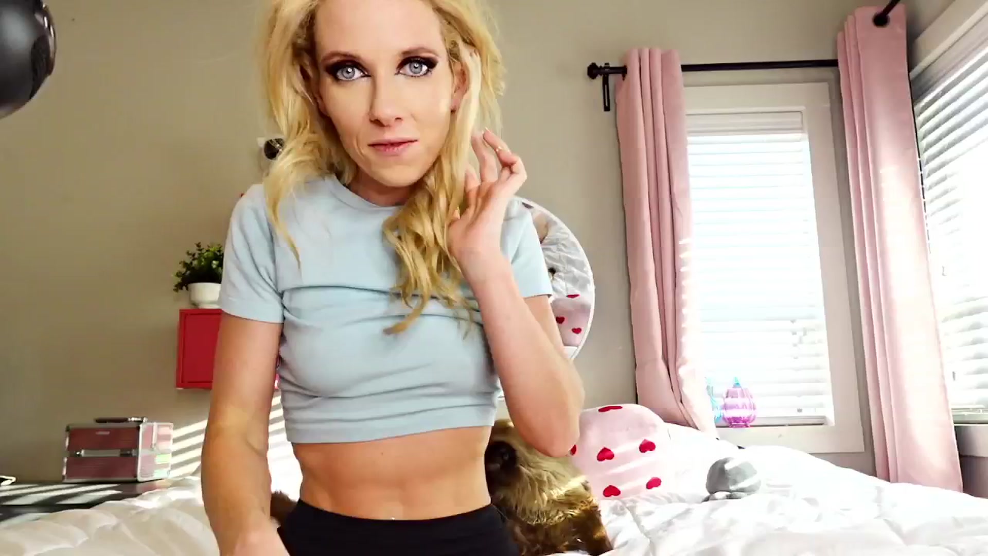 Gallery image thumbnail from LucyLovecox's myfreecams stream on, 11/11/2025, 23:24 image 1 of 20