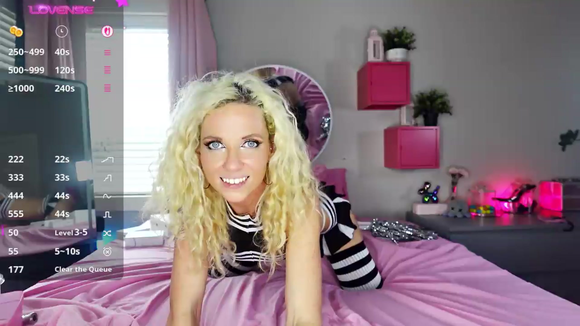 Gallery image thumbnail from LucyLovecox's myfreecams stream on, 06/19/2026, 20:00 image 11 of 20