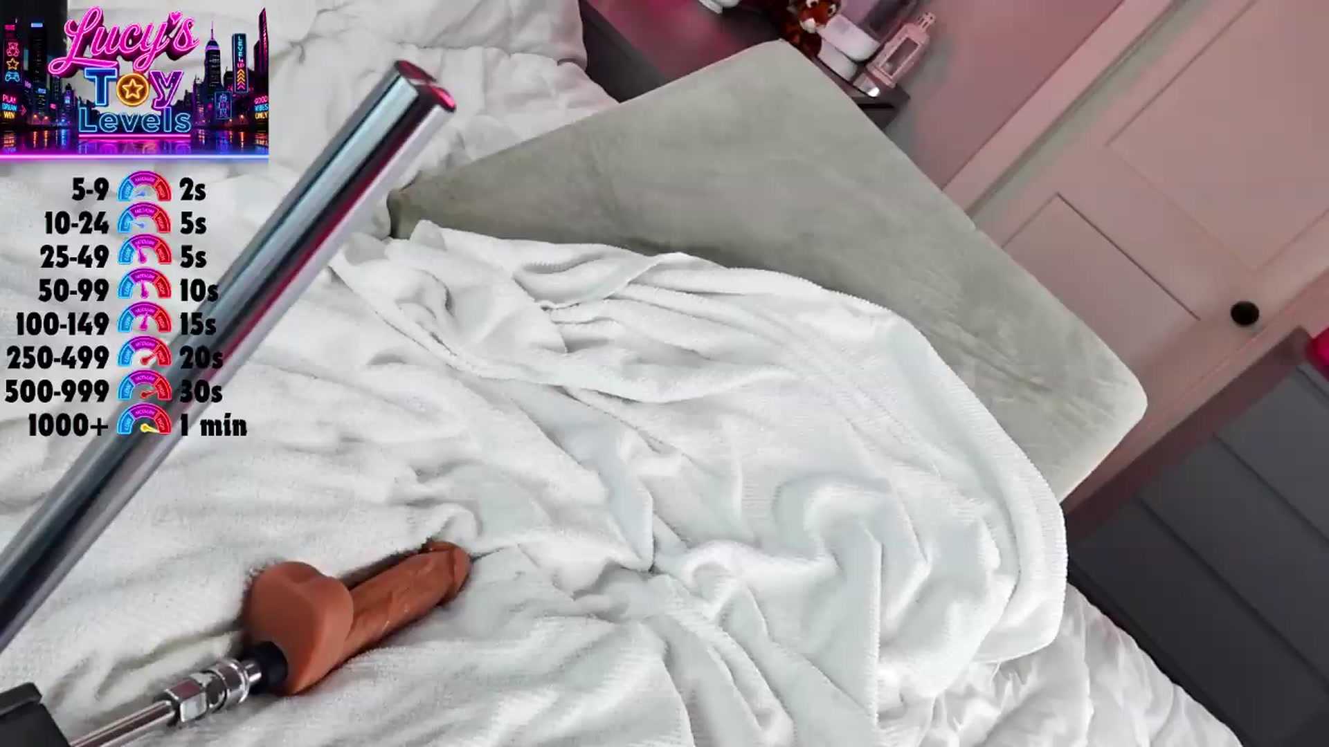 Gallery image thumbnail from LucyLovecox's myfreecams stream on, 09/09/2026, 20:03 image 11 of 20