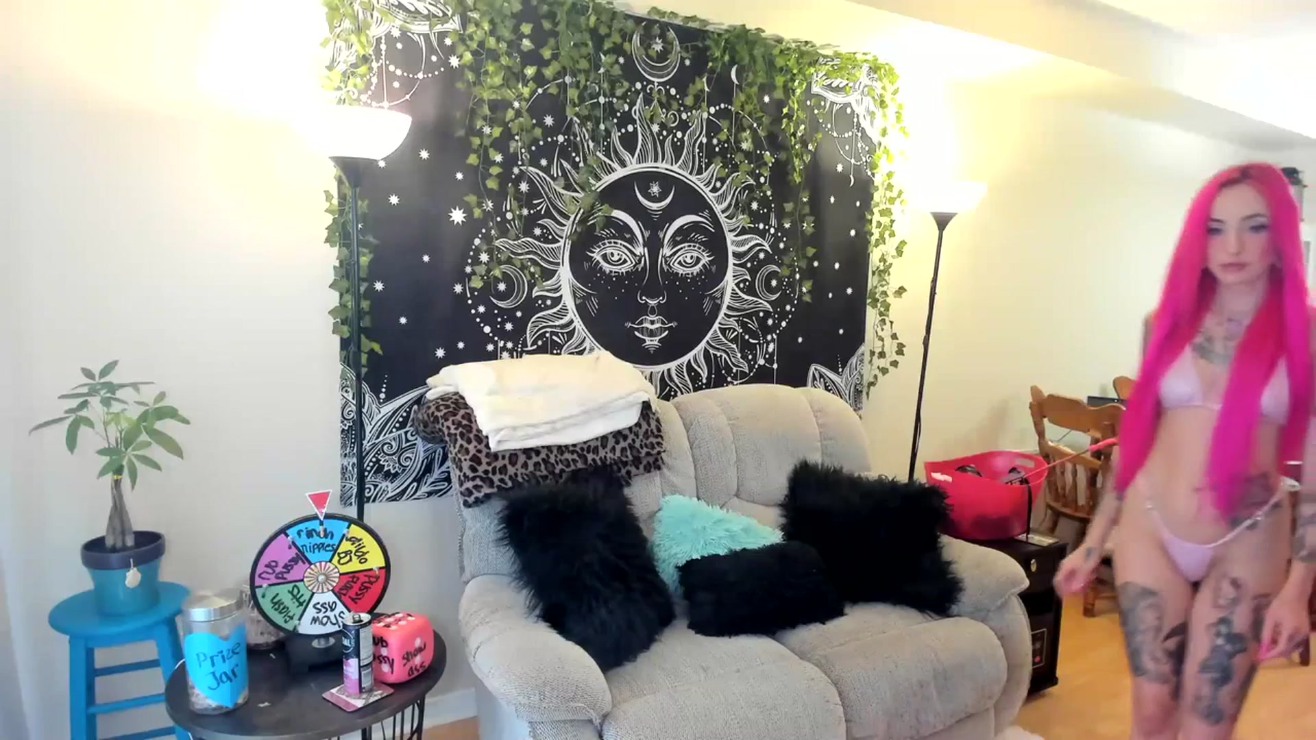 Gallery image thumbnail from LucyLovesick's myfreecams stream on, 07/01/2023, 22:35 image 20 of 20