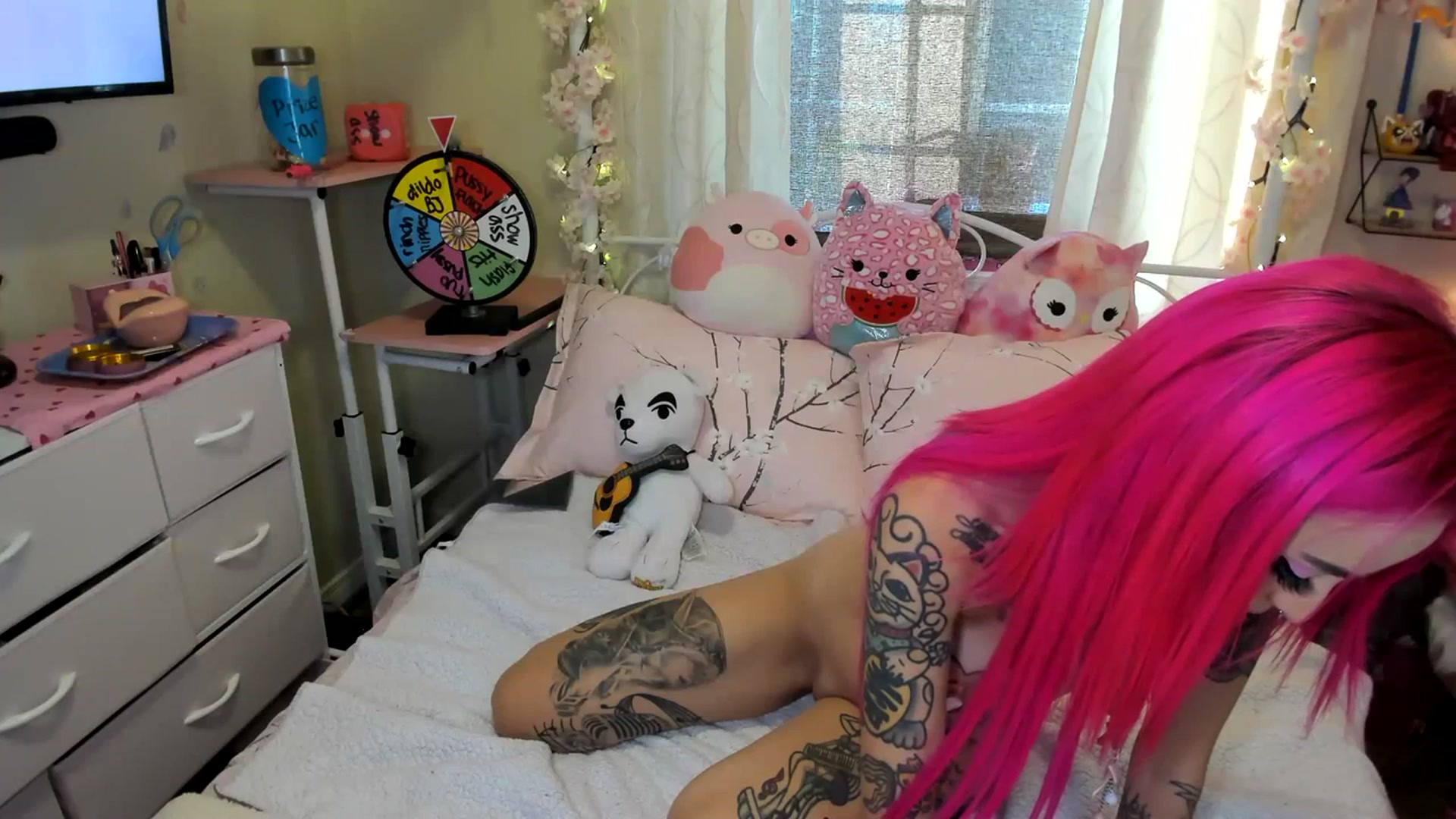 Gallery image thumbnail from LucyLovesick's myfreecams stream on, 07/03/2023, 23:46 image 11 of 20