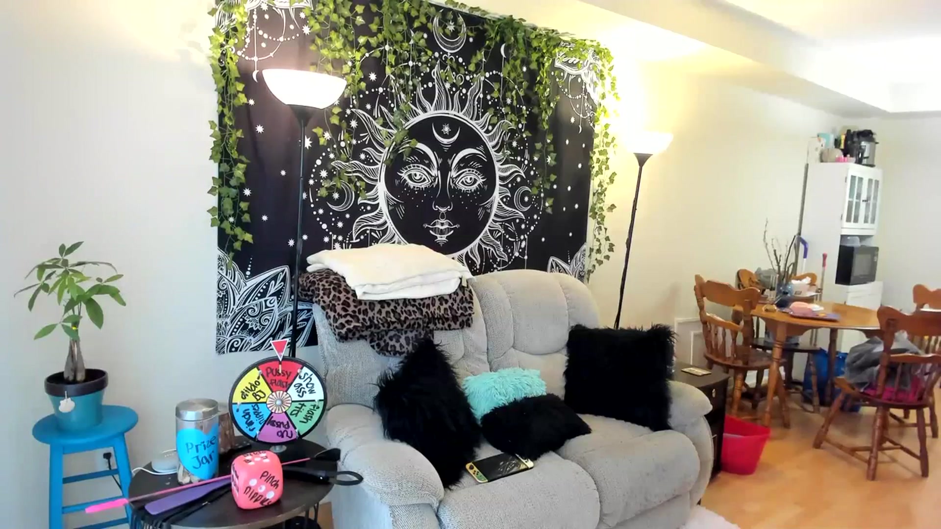 Gallery image thumbnail from LucyLovesick's myfreecams stream on, 07/15/2023, 21:37 image 17 of 20