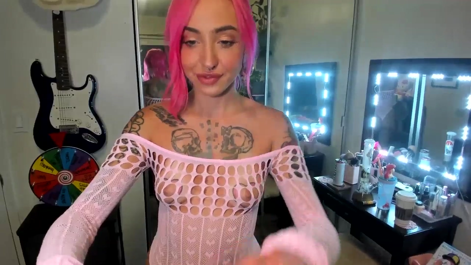 Gallery image thumbnail from LucyLovesick's myfreecams stream on, 09/12/2023, 03:37 image 7 of 20