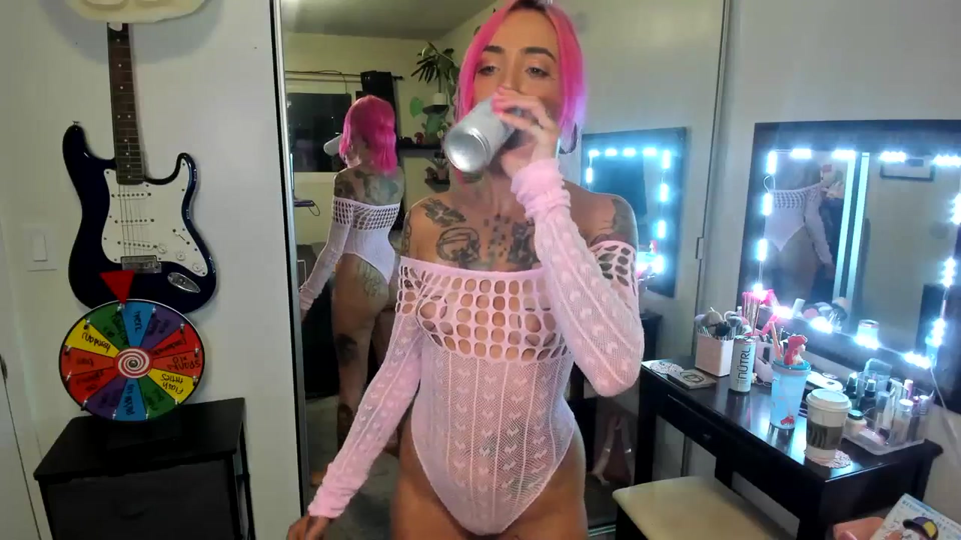 Gallery image thumbnail from LucyLovesick's myfreecams stream on, 09/12/2023, 03:37 image 4 of 20