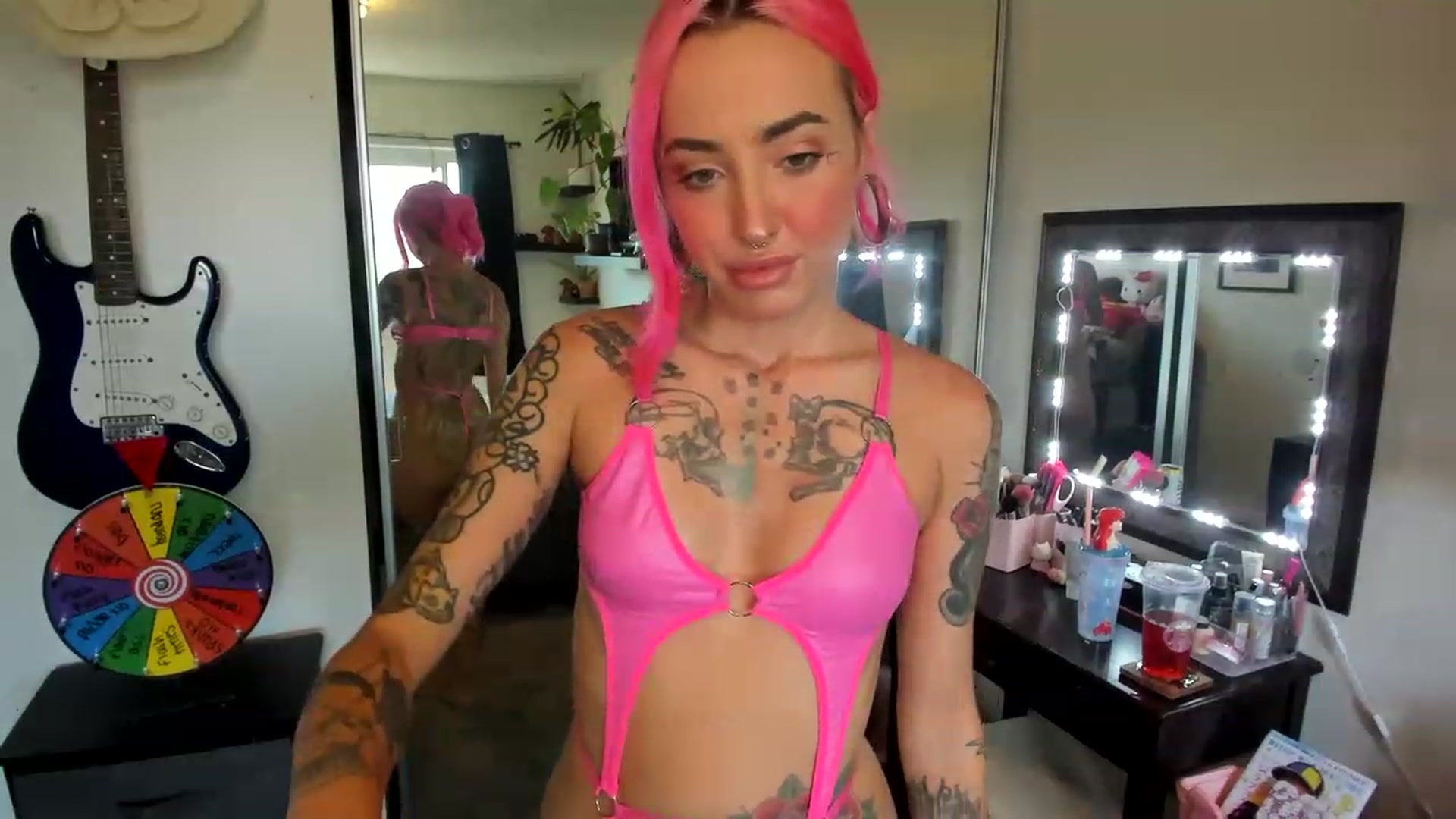 Gallery image thumbnail from LucyLovesick's myfreecams stream on, 09/13/2023, 21:45 image 11 of 20