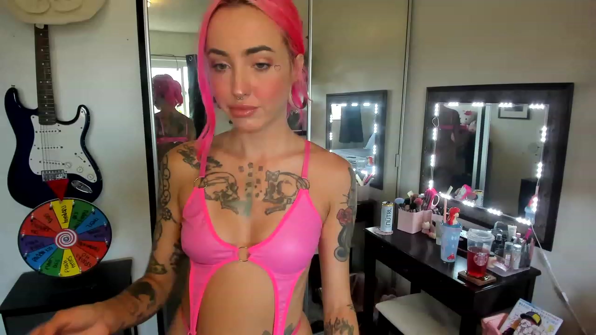 Gallery image thumbnail from LucyLovesick's myfreecams stream on, 09/13/2023, 21:45 image 2 of 20