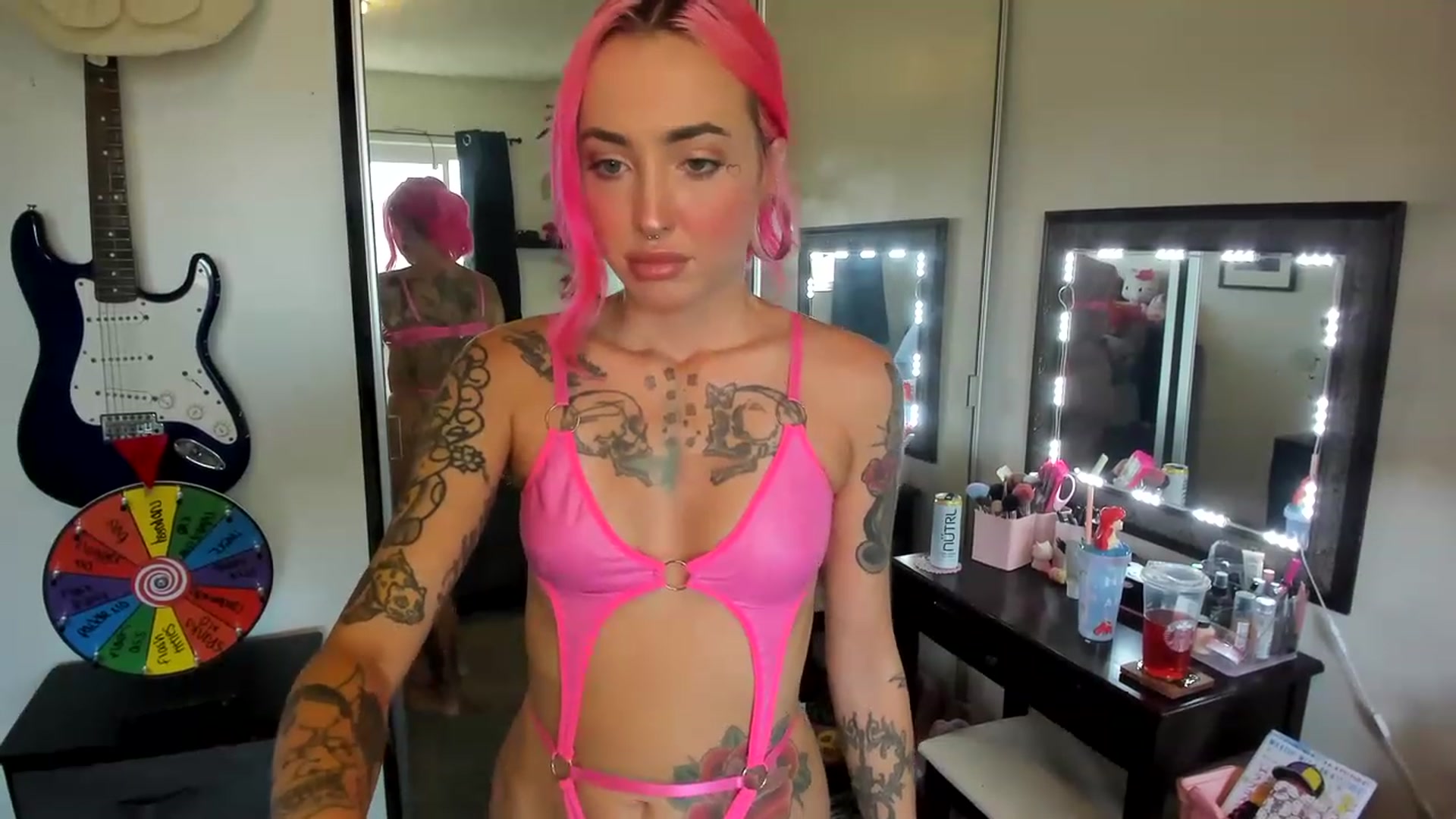 Gallery image thumbnail from LucyLovesick's myfreecams stream on, 09/13/2023, 21:45 image 20 of 20