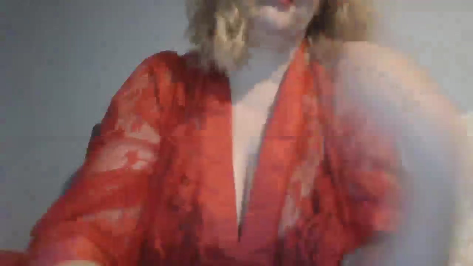 Gallery image thumbnail from LucyLowe's myfreecams stream on, 12/24/2024, 09:51 image 7 of 20