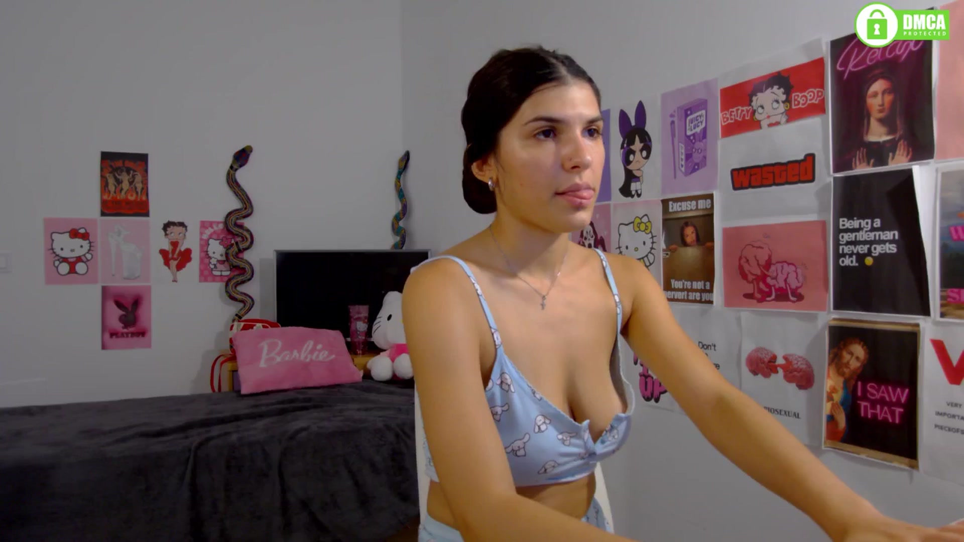 Gallery image thumbnail from LucyPurple's myfreecams stream on, 07/16/2025, 08:25 image 17 of 20