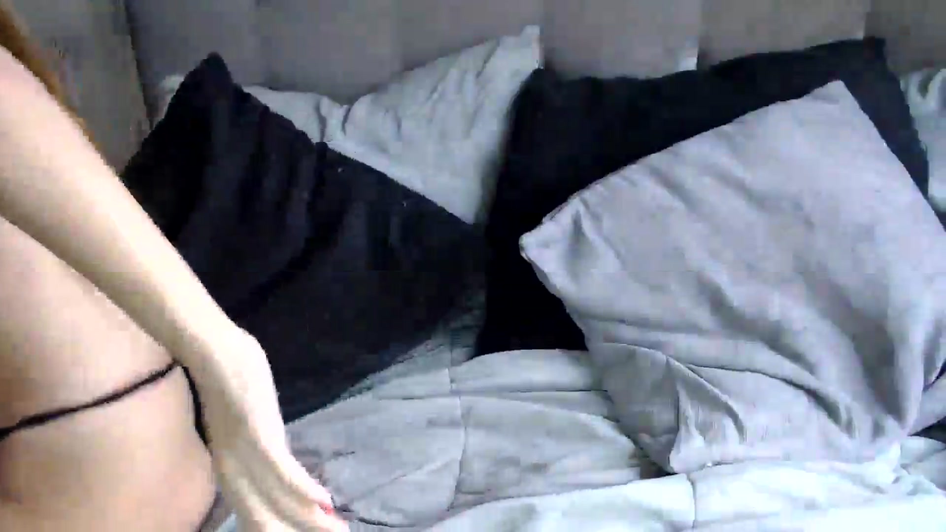 Gallery image thumbnail from LucyRainee's myfreecams stream on, 12/16/2025, 12:59 image 10 of 20