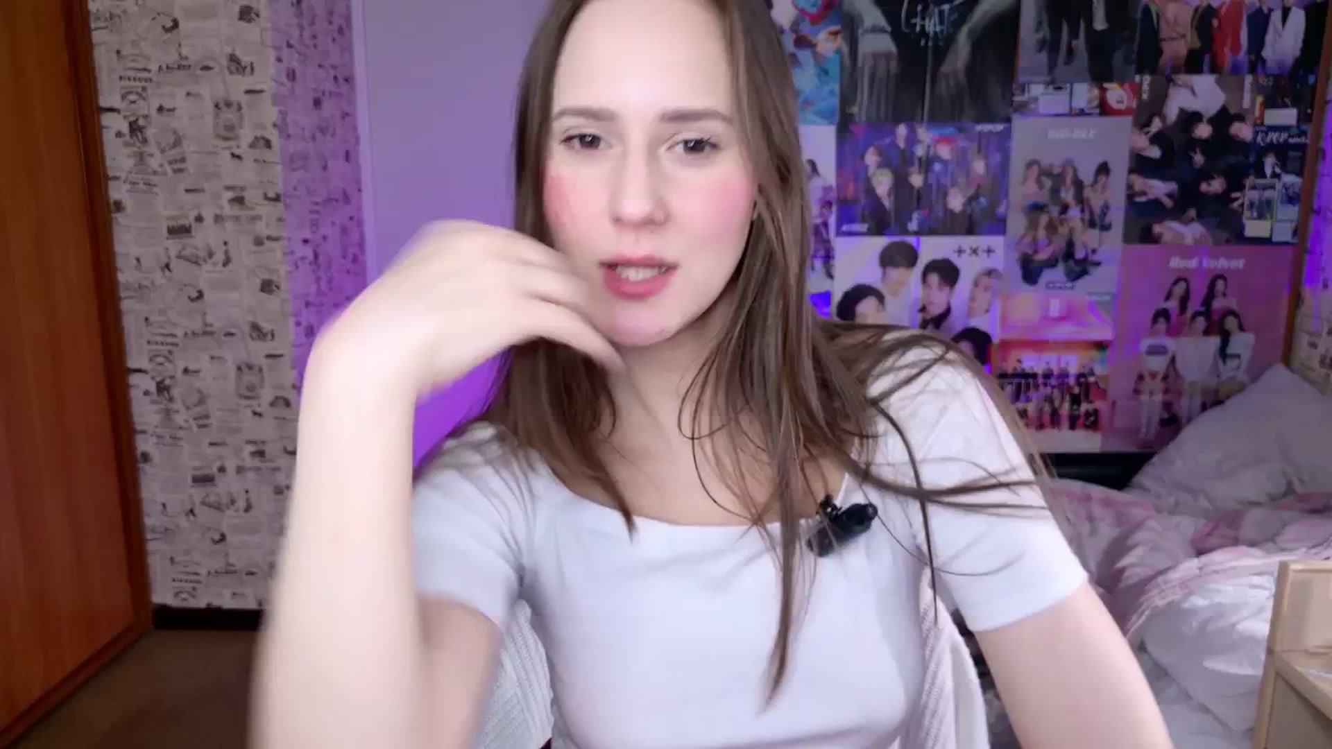 Gallery image thumbnail from LucyRosen's myfreecams stream on, 11/18/2025, 08:36 image 16 of 20