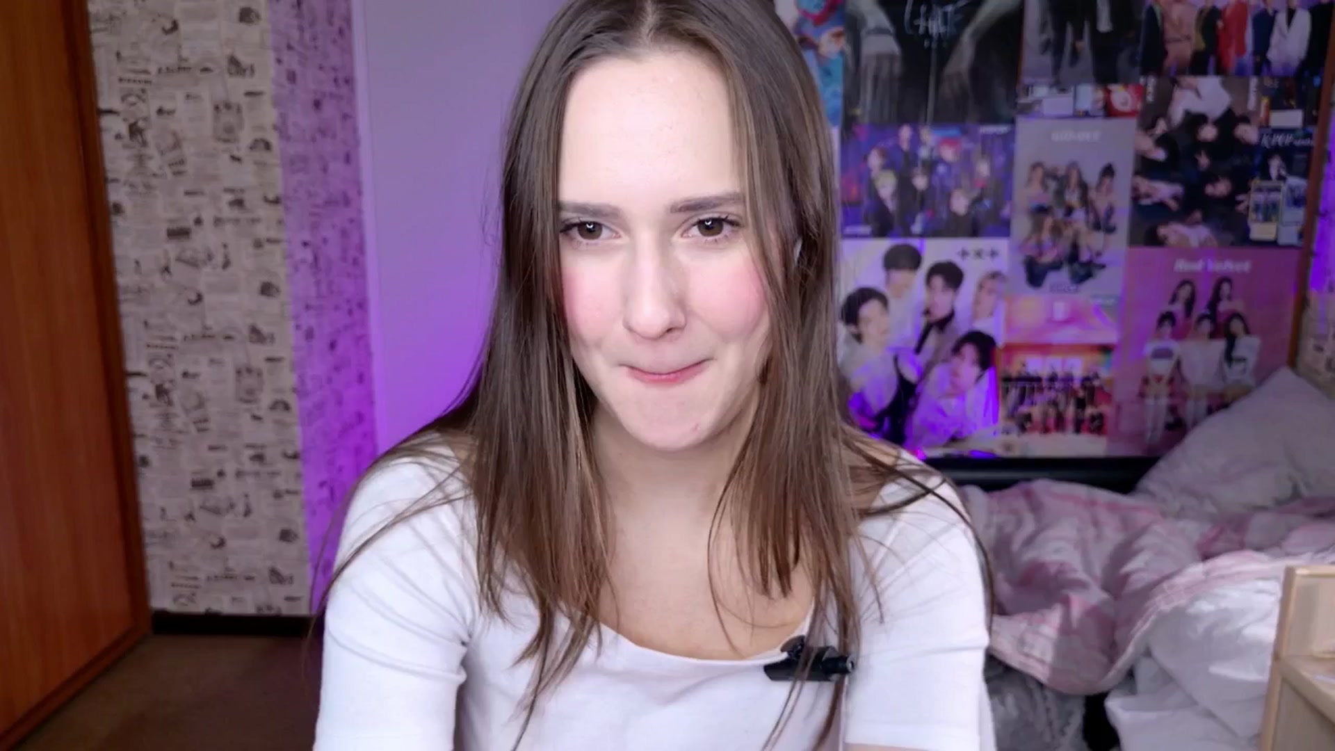 Gallery image thumbnail from LucyRosen's myfreecams stream on, 11/18/2025, 08:36 image 13 of 20