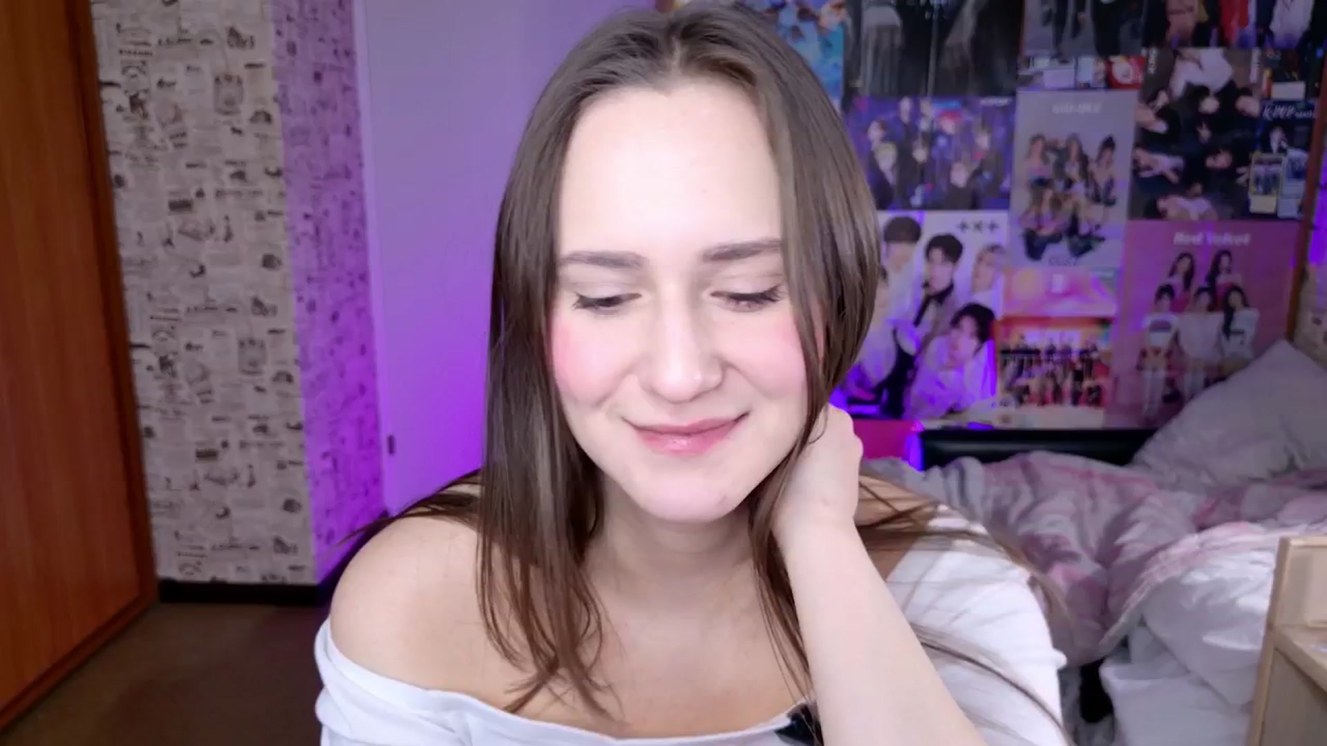 Gallery image thumbnail from LucyRosen's myfreecams stream on, 11/18/2025, 09:57 image 9 of 20