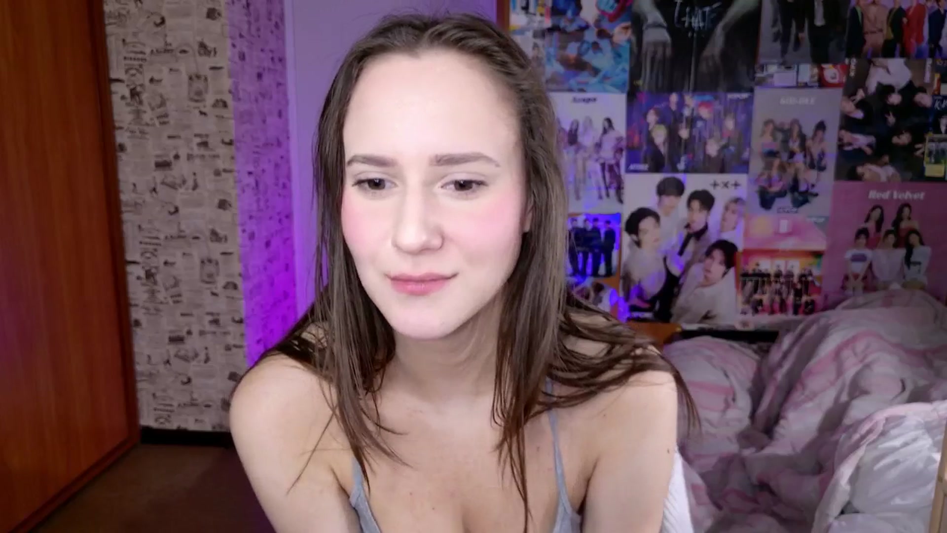 Gallery image thumbnail from LucyRosen's myfreecams stream on, 11/19/2025, 06:14 image 7 of 20