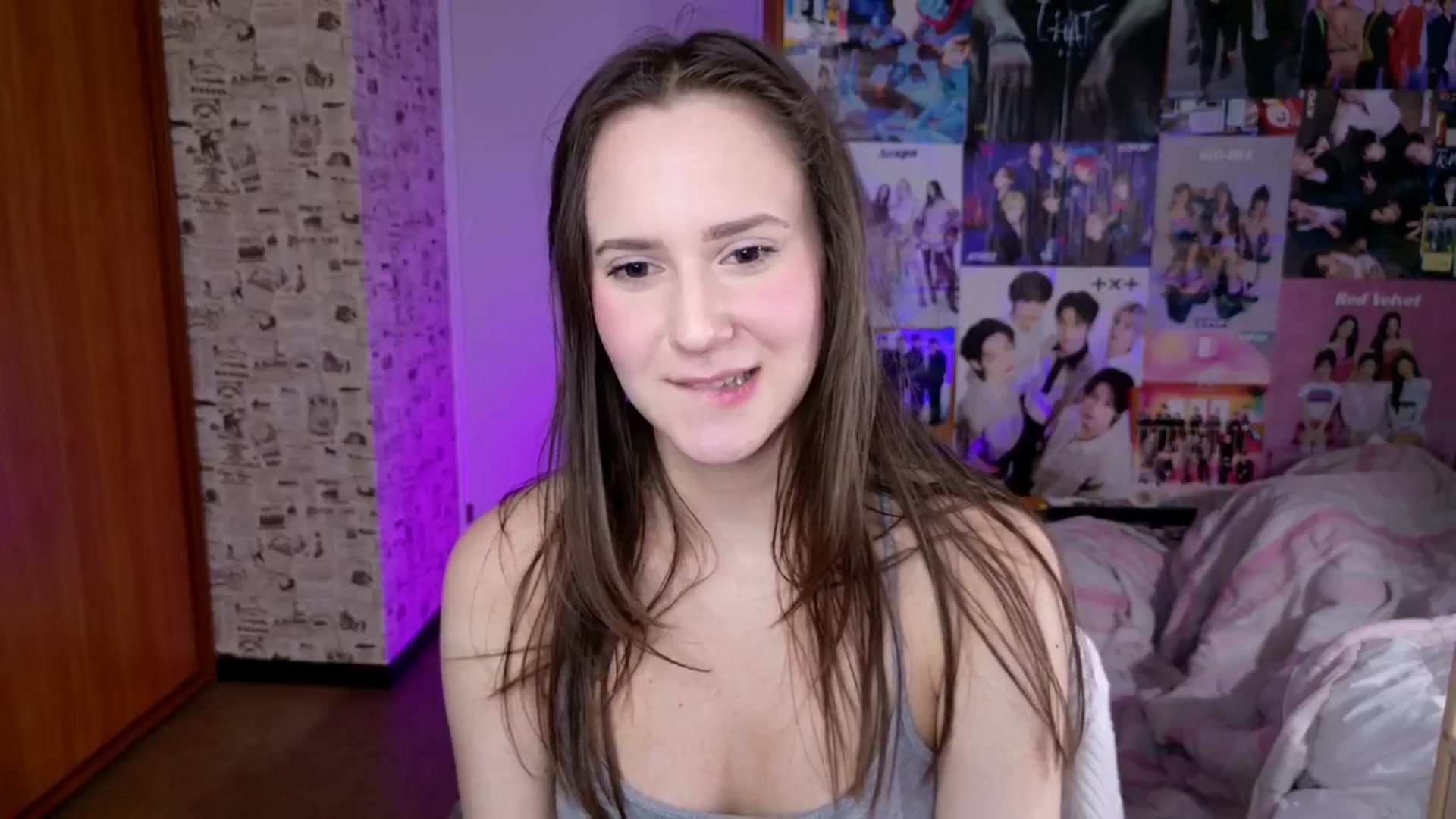Gallery image thumbnail from LucyRosen's myfreecams stream on, 11/19/2025, 06:14 image 20 of 20