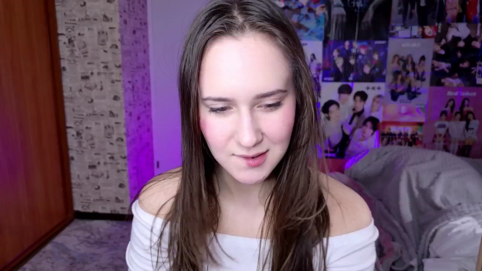 Gallery image thumbnail from LucyRosen's myfreecams stream on, 11/19/2025, 17:01 image 20 of 20
