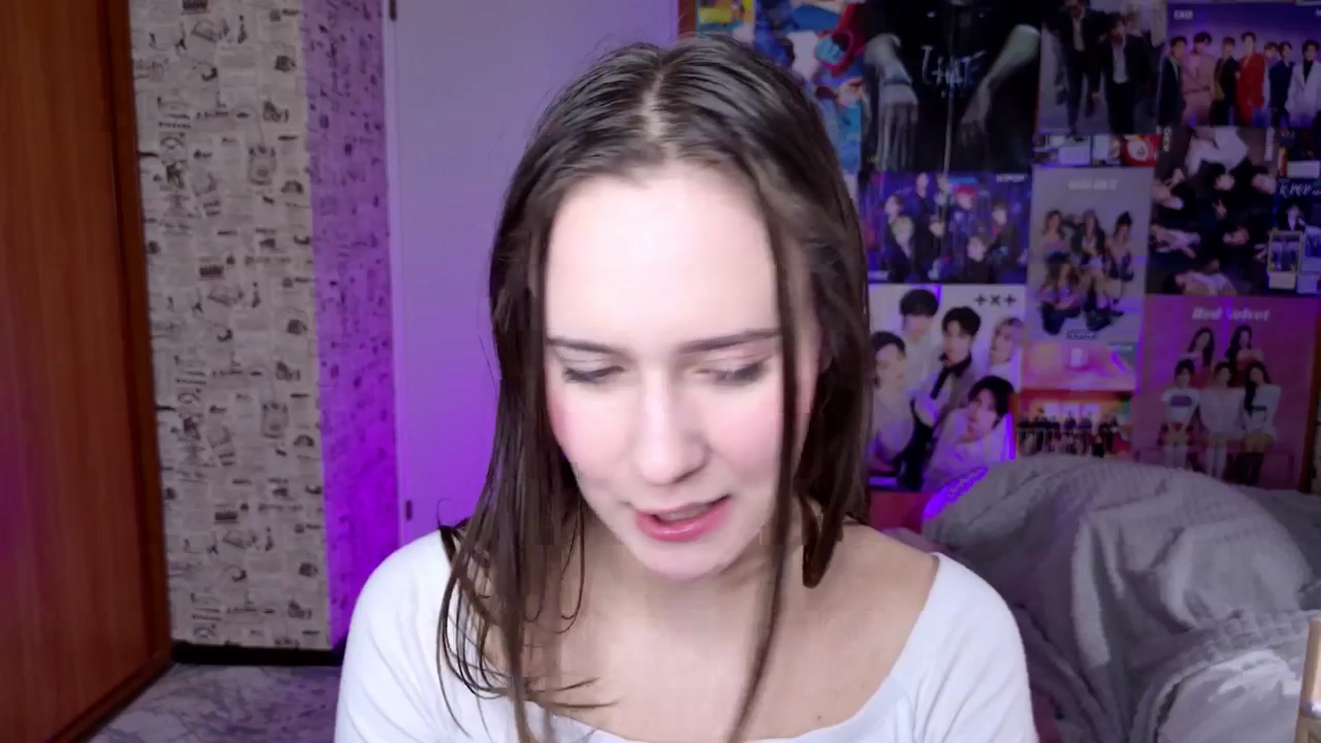 Gallery image thumbnail from LucyRosen's myfreecams stream on, 11/19/2025, 18:26 image 5 of 20