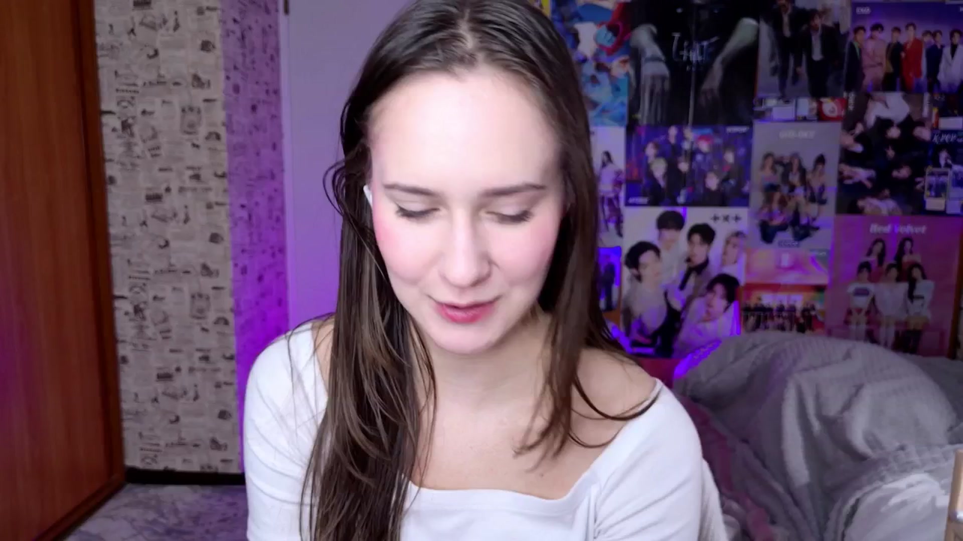 Gallery image thumbnail from LucyRosen's myfreecams stream on, 11/19/2025, 18:26 image 3 of 20