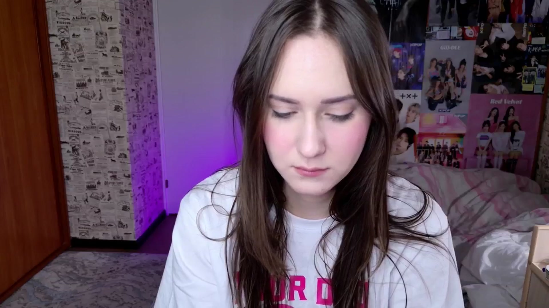 Gallery image thumbnail from LucyRosen's myfreecams stream on, 11/20/2025, 08:29 image 7 of 20