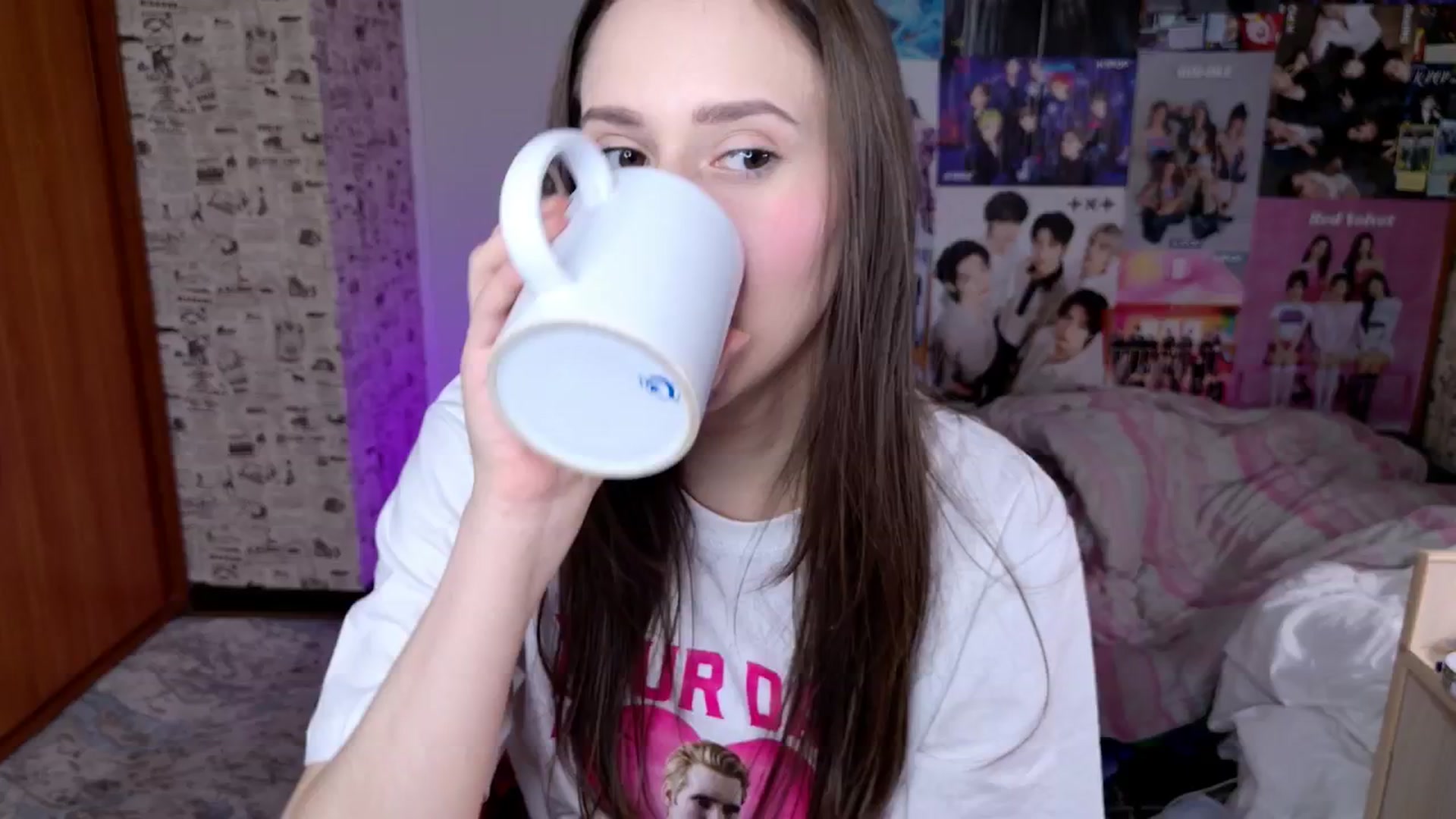 Gallery image thumbnail from LucyRosen's myfreecams stream on, 11/20/2025, 09:38 image 16 of 20
