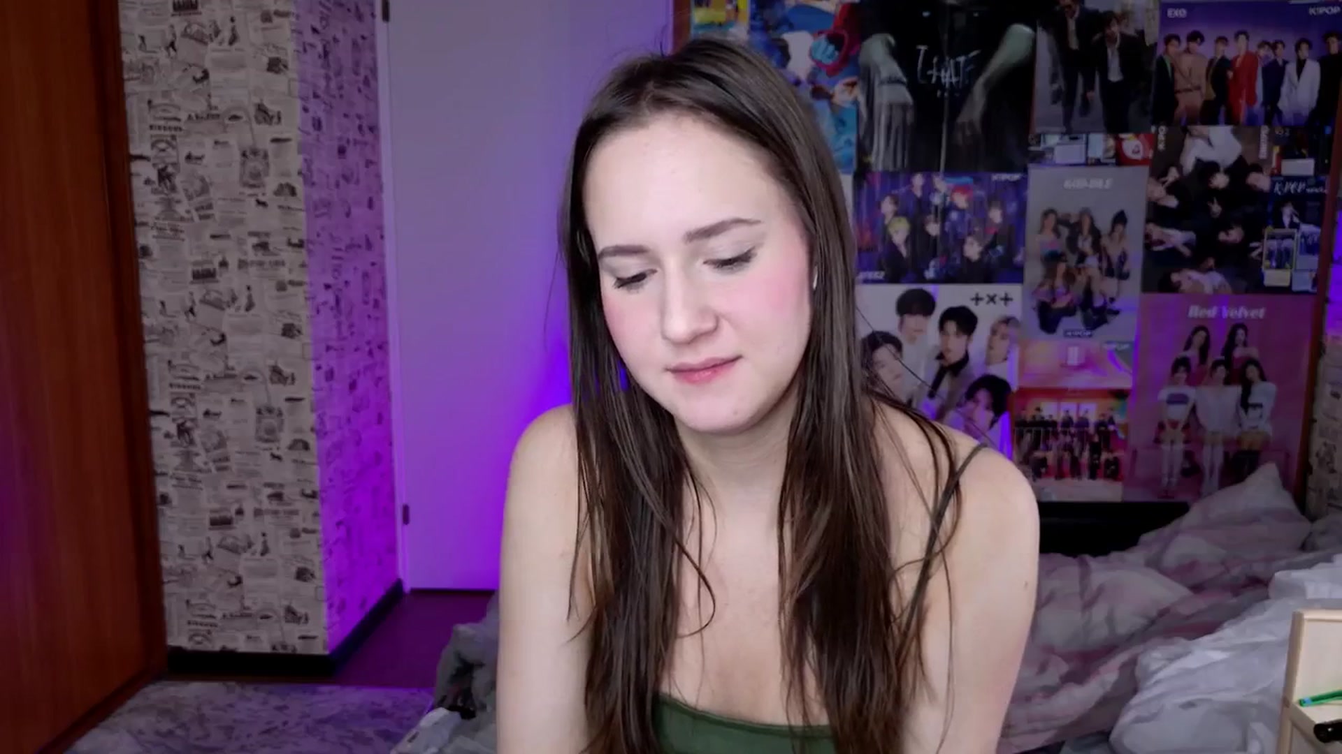 Gallery image thumbnail from LucyRosen's myfreecams stream on, 11/24/2025, 17:38 image 11 of 20