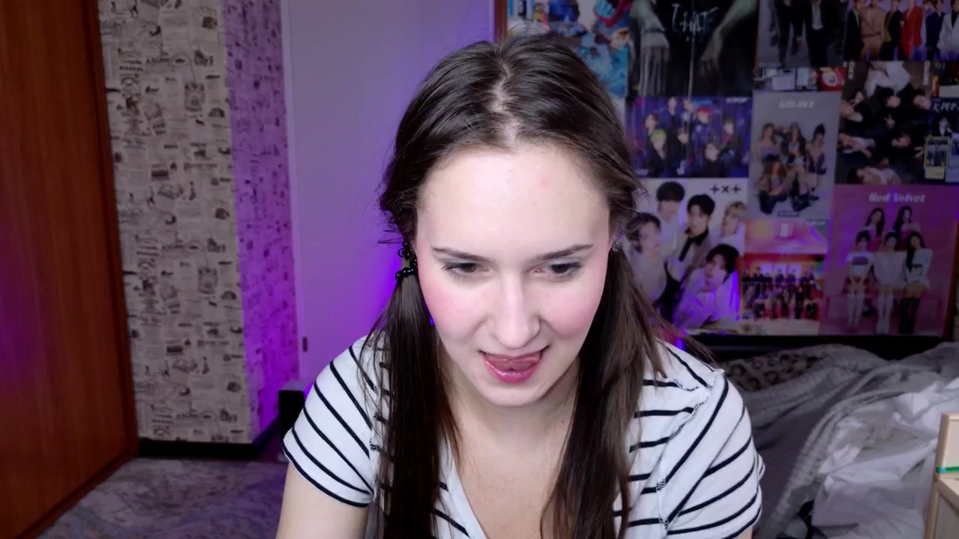 Gallery image thumbnail from LucyRosen's myfreecams stream on, 11/26/2025, 17:13 image 8 of 20