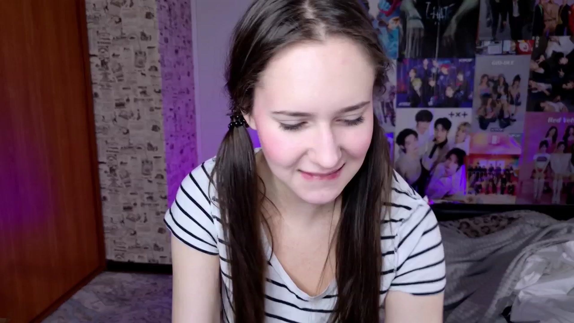 Gallery image thumbnail from LucyRosen's myfreecams stream on, 11/26/2025, 17:13 image 17 of 20