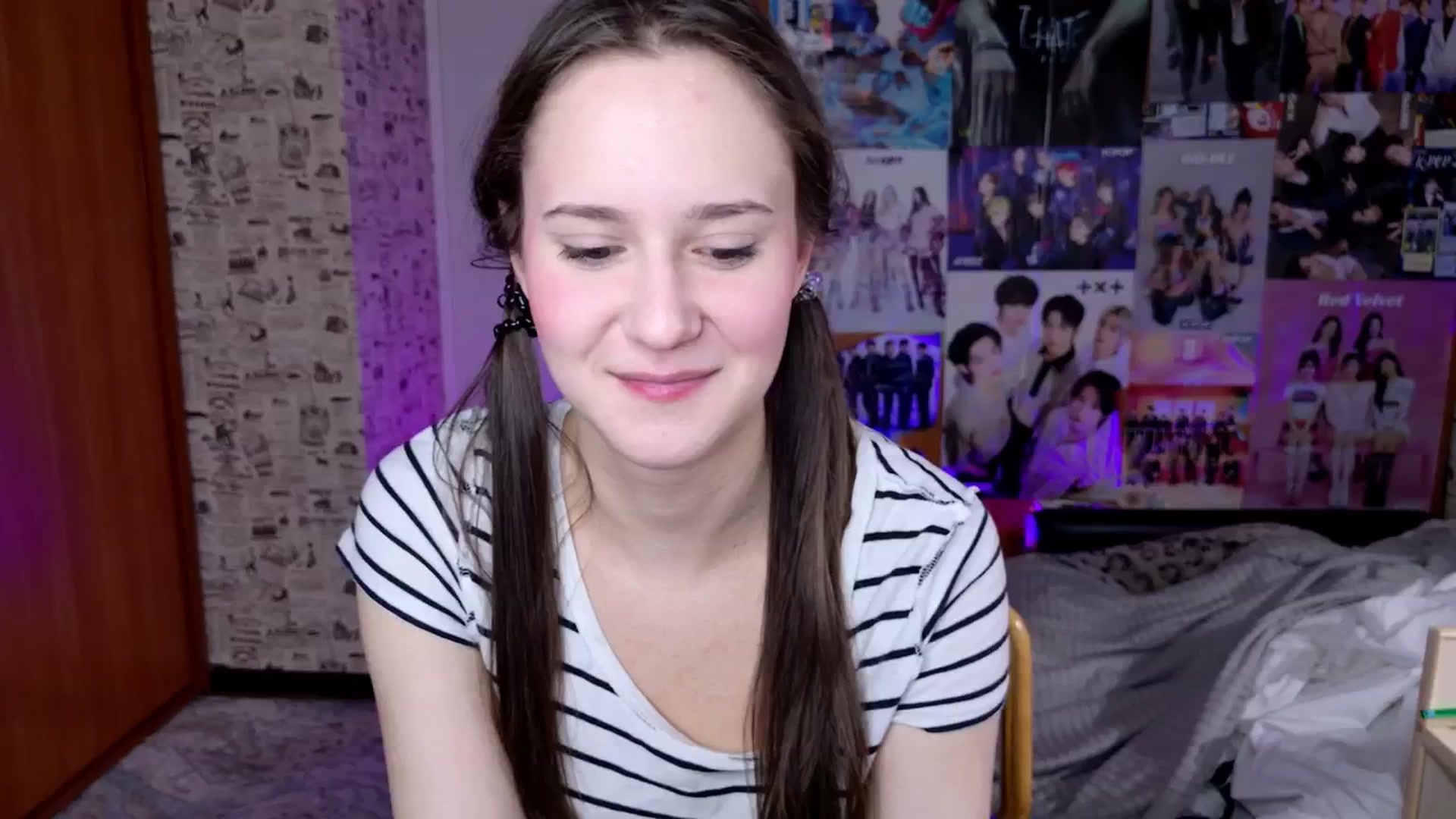 Gallery image thumbnail from LucyRosen's myfreecams stream on, 11/26/2025, 17:13 image 1 of 20