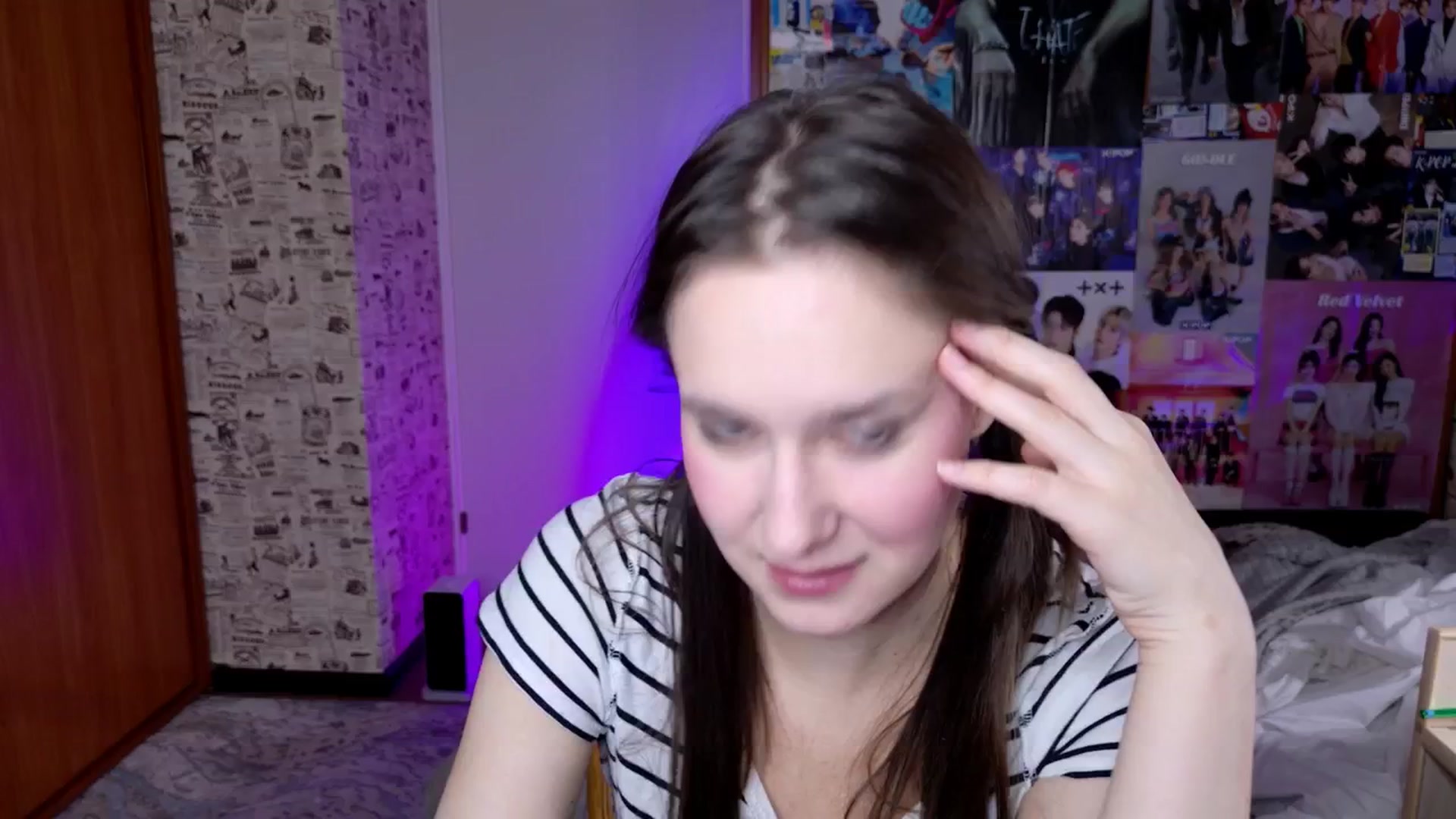 Gallery image thumbnail from LucyRosen's myfreecams stream on, 11/26/2025, 17:13 image 12 of 20