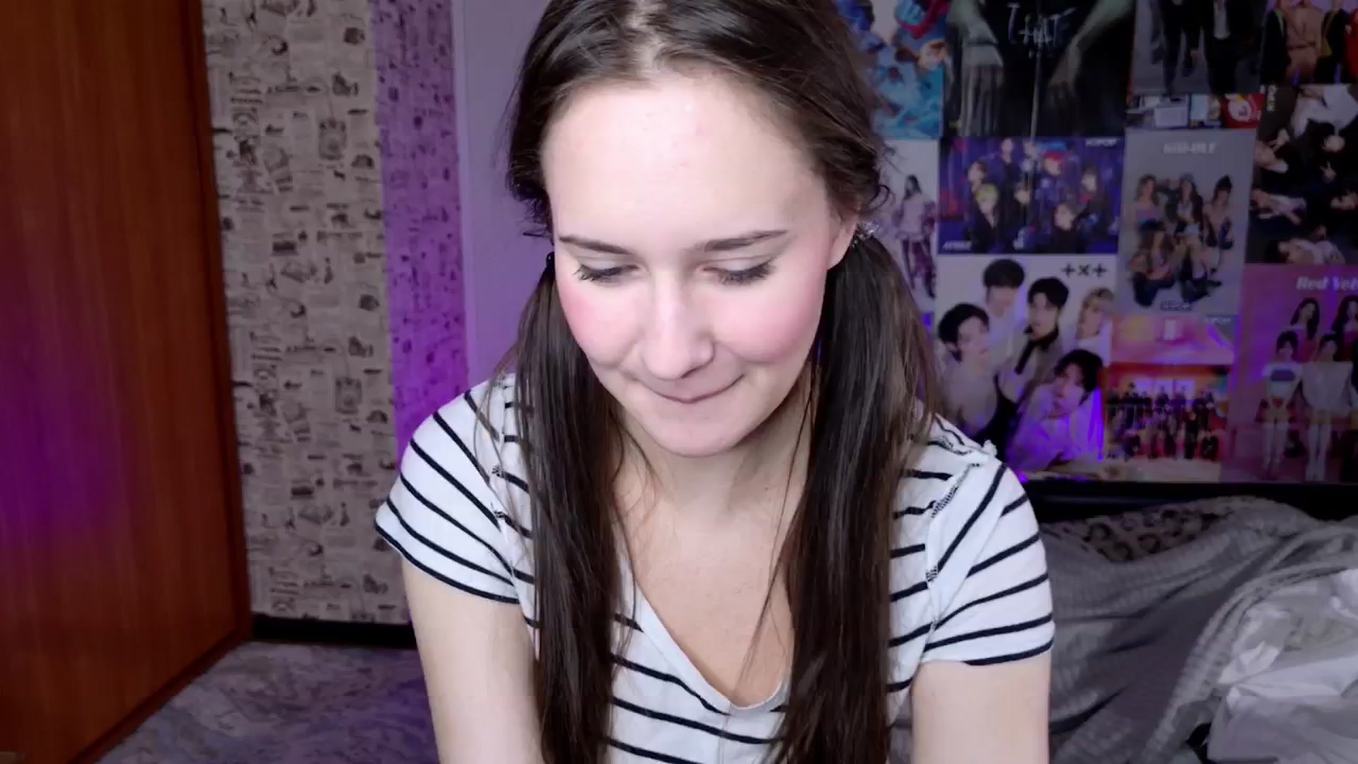 Gallery image thumbnail from LucyRosen's myfreecams stream on, 11/26/2025, 17:13 image 18 of 20